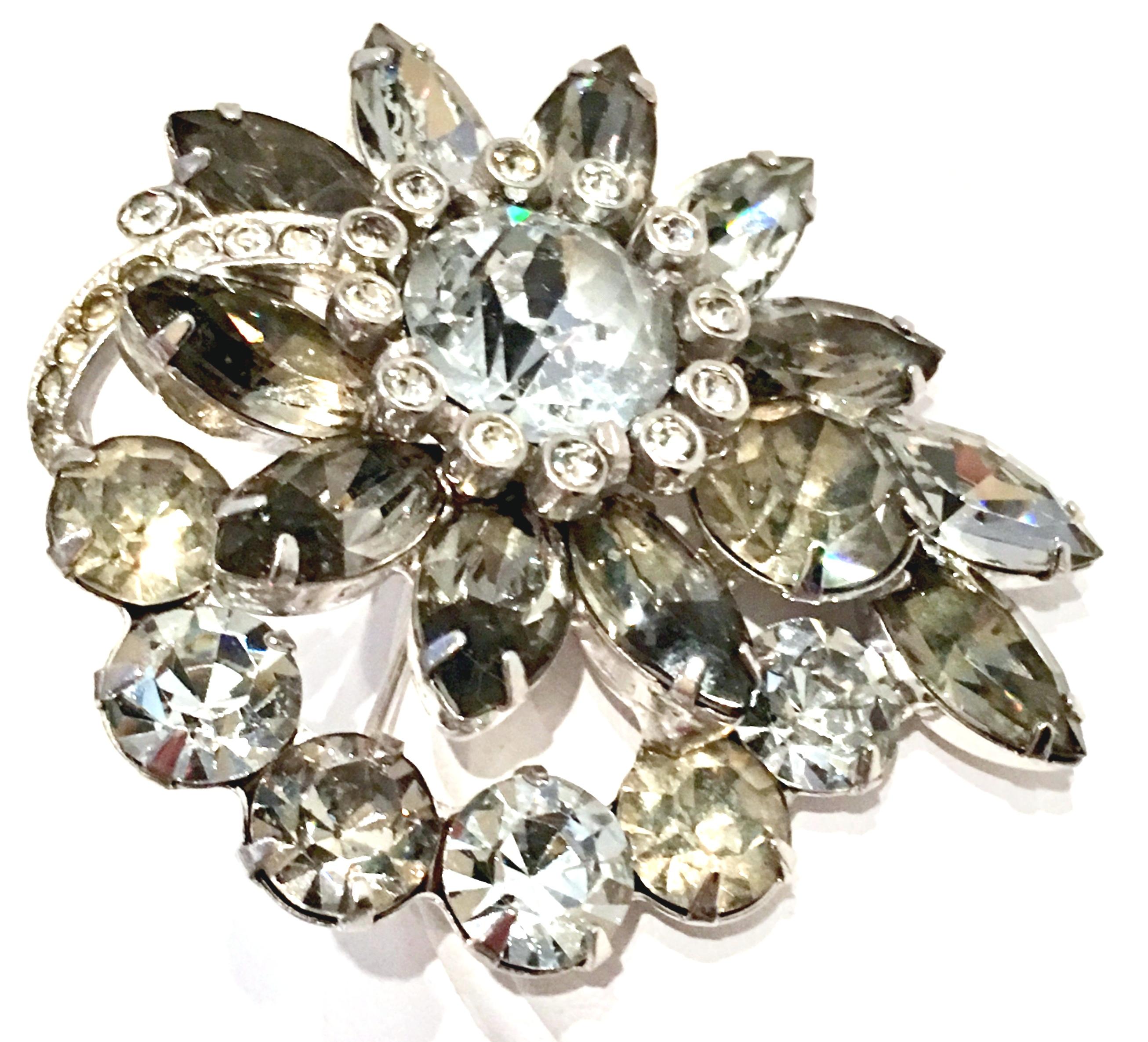20th Century Silver & Swarovski Crystal Abstract Floral Brooch By, Eisenberg Ice im Angebot 1