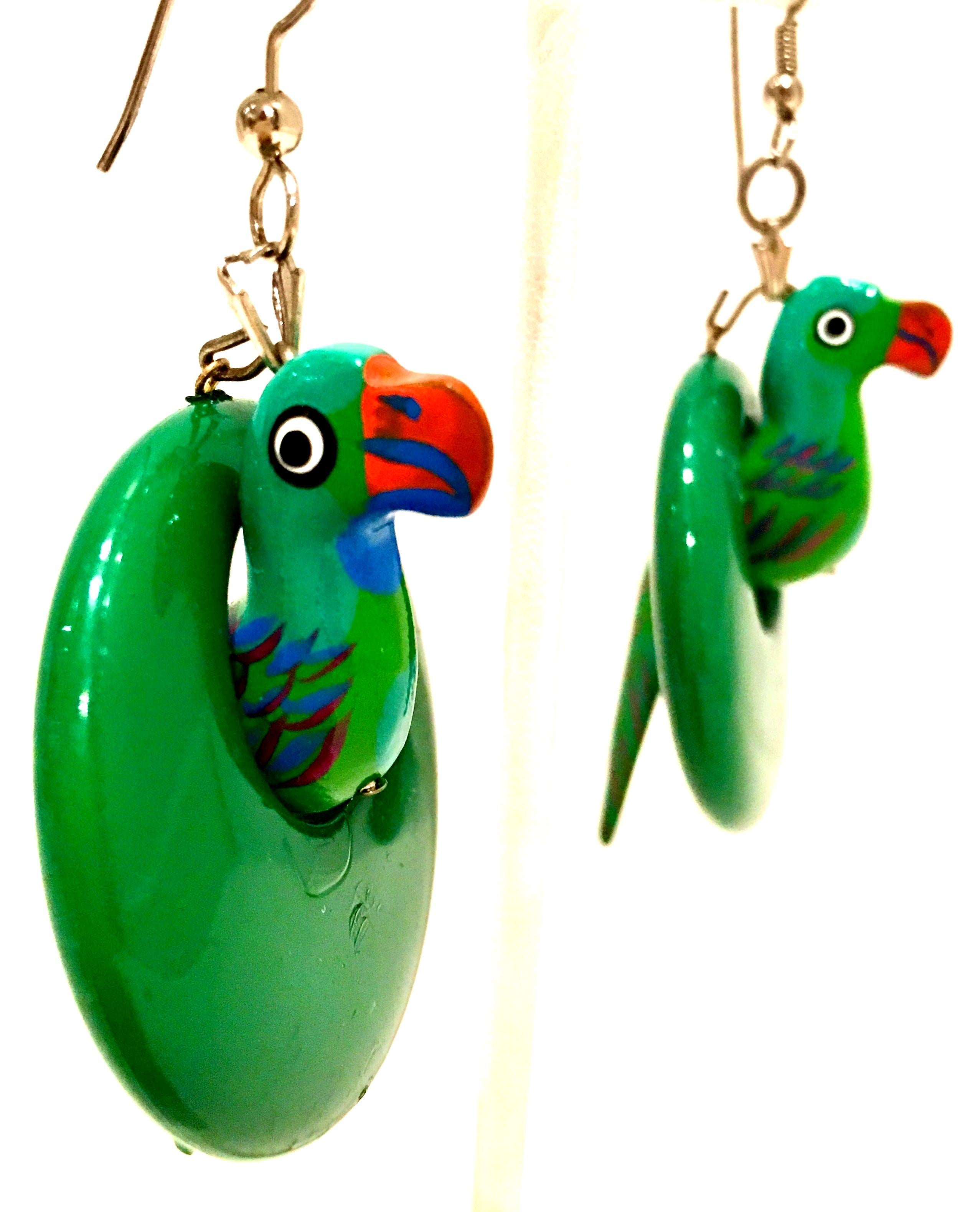 20th Century Silver, Wood & Thermoplastic Swinging Parrot Hoop Earrings In Good Condition For Sale In West Palm Beach, FL