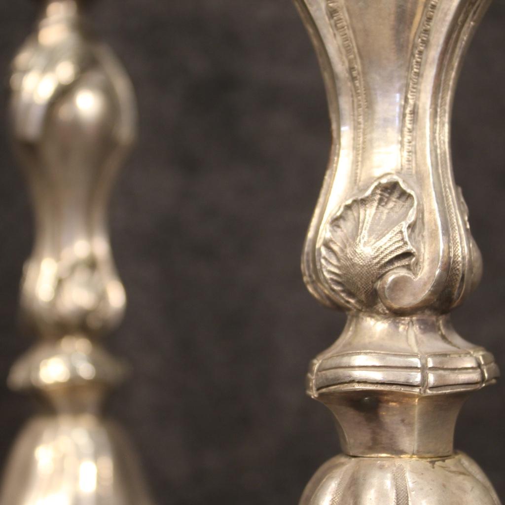 Paire de candélabres italiens en métal argenté du 20ème siècle, 1950 en vente 3