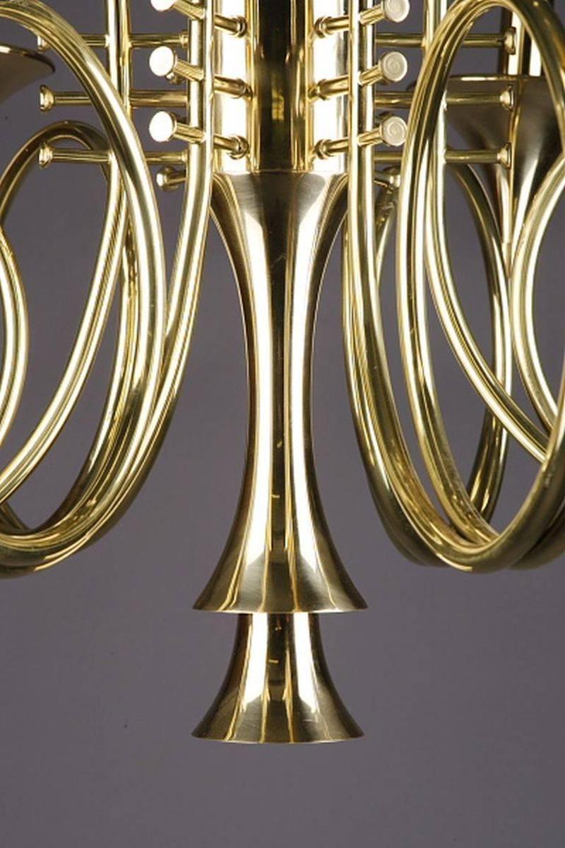 Candelabro da soffitto a sei corni da caccia del XX secolo In condizioni buone in vendita a Berlin, DE