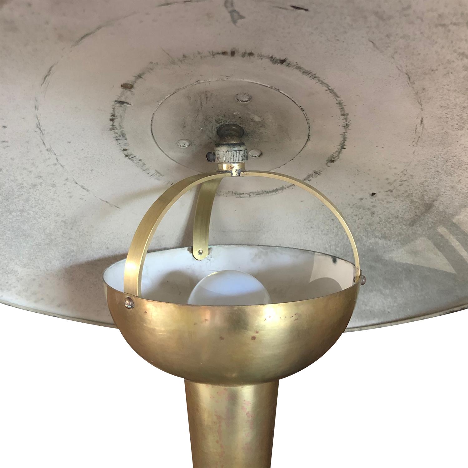 Murano Glass 20th Century Gold Italian Small Brass Table Lamp, Glass Desk Light by Stilnovo