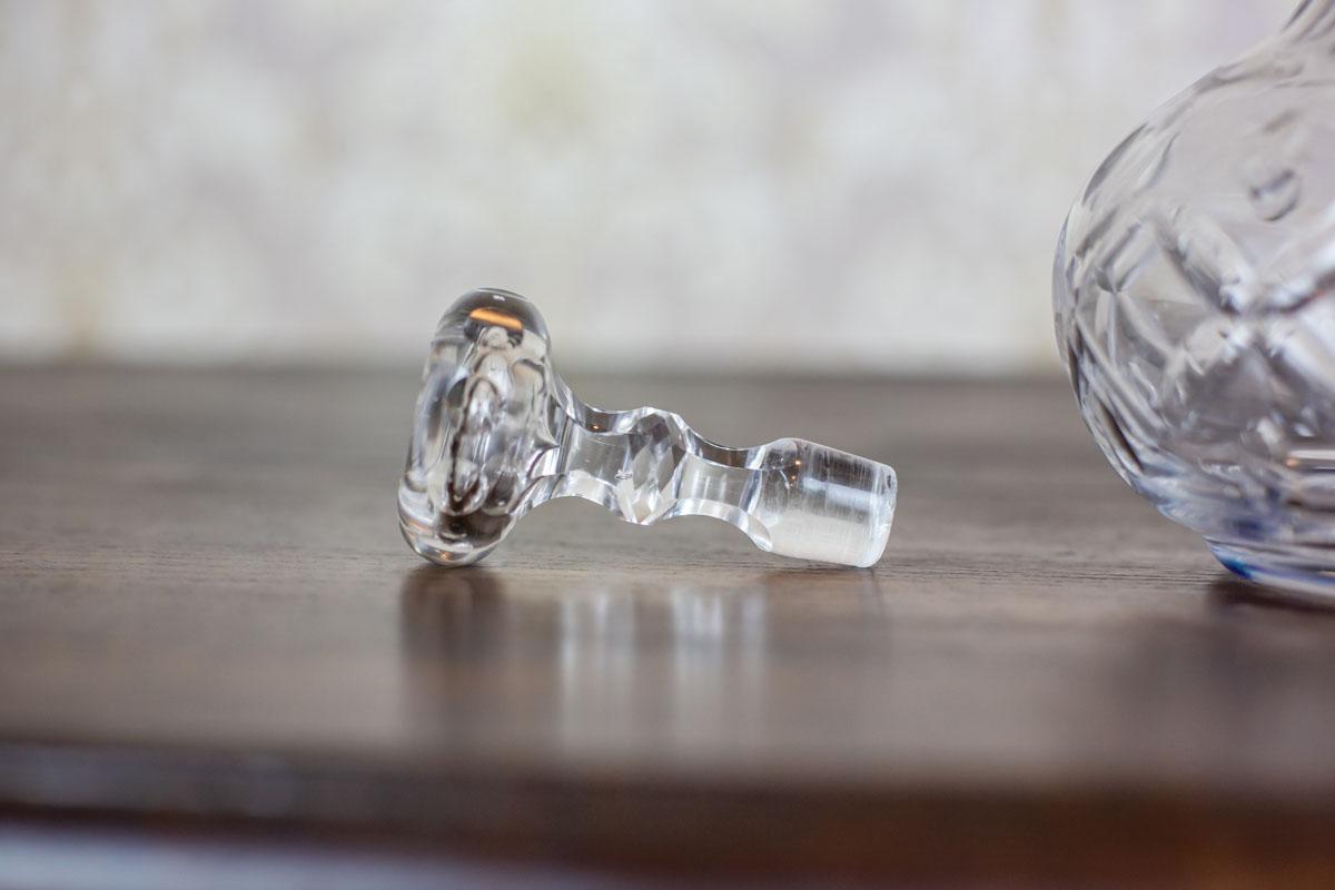Petite carafe à décanter en cristal du XXe siècle en vente 1