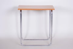20. Jahrhundert Kleiner tschechischer restaurierter Chrom-Bauhaus-Tisch aus Eiche, Robert Slezák, 1930er Jahre