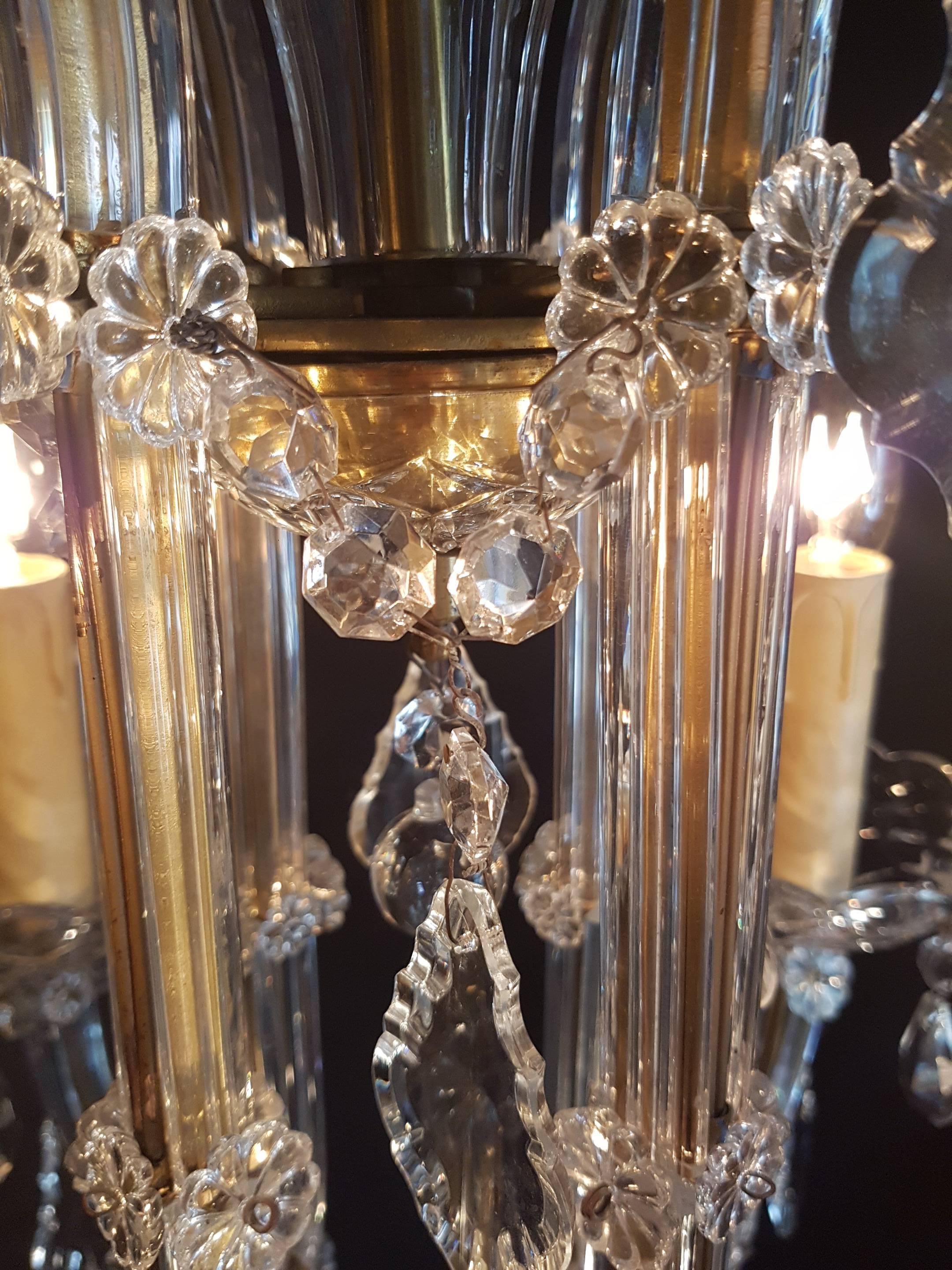 20th Century Small Four-Light Maria Theresia Chandelier For Sale 1