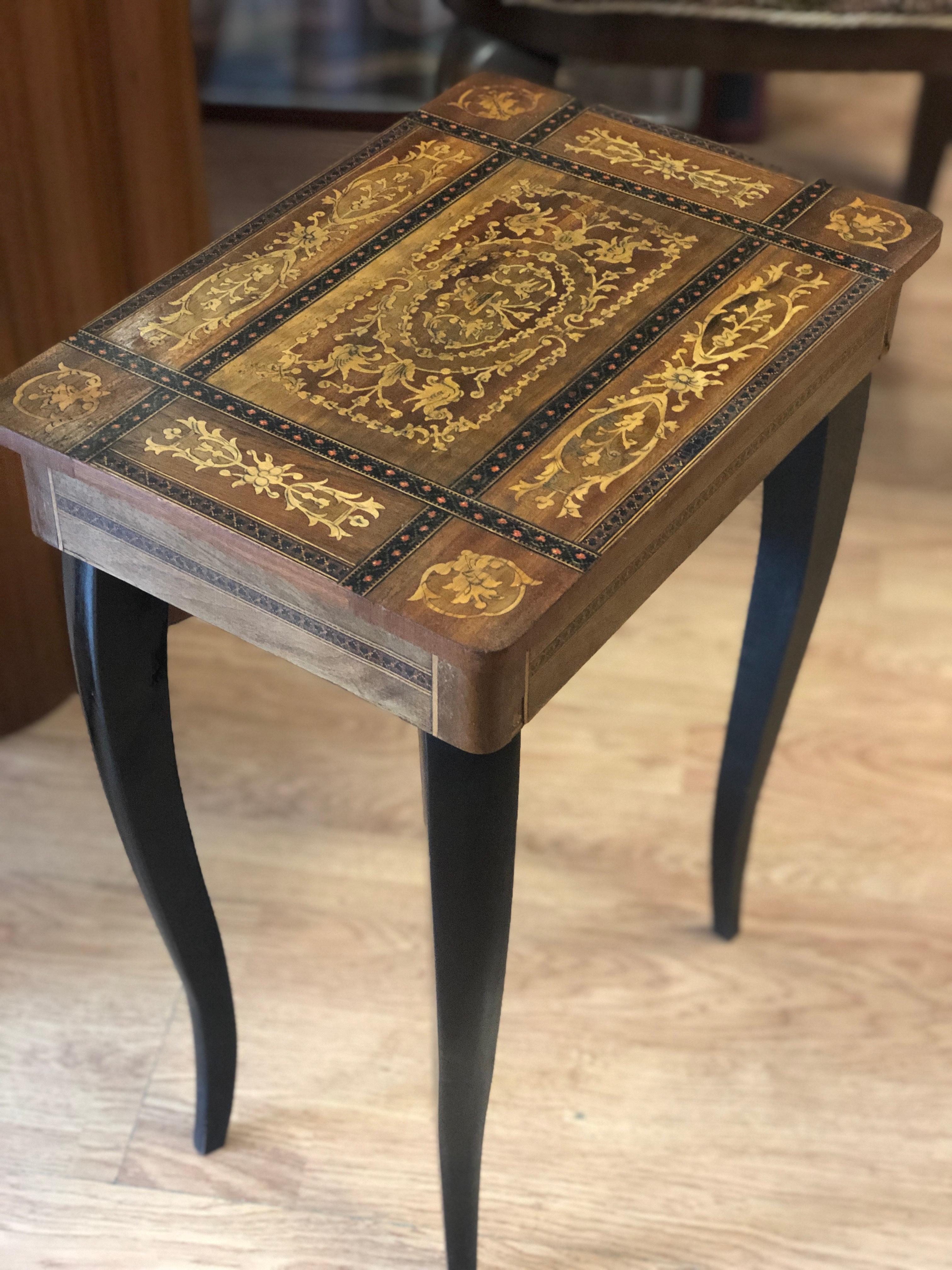 20th Century Small Inlaid Side Table with Jewelry Compartment and Music Box In Good Condition In Sofia, BG