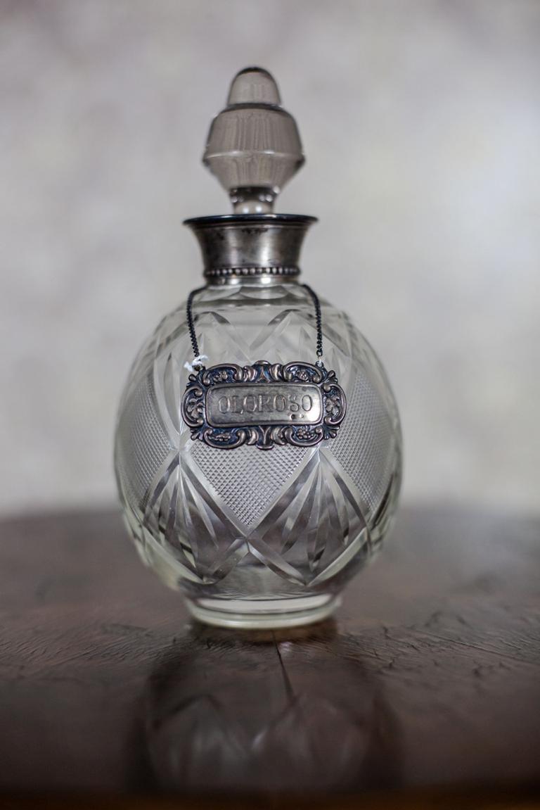 20thCentury Small Liquor Decanter For Sale at 1stdibs