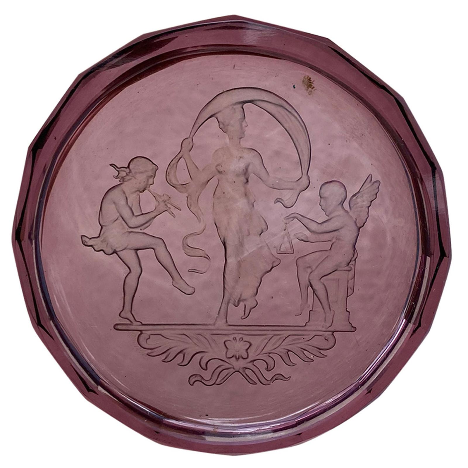 20th Century Small Round Neoclassical Amethyst Glass Etched Intaglio Dish For Sale