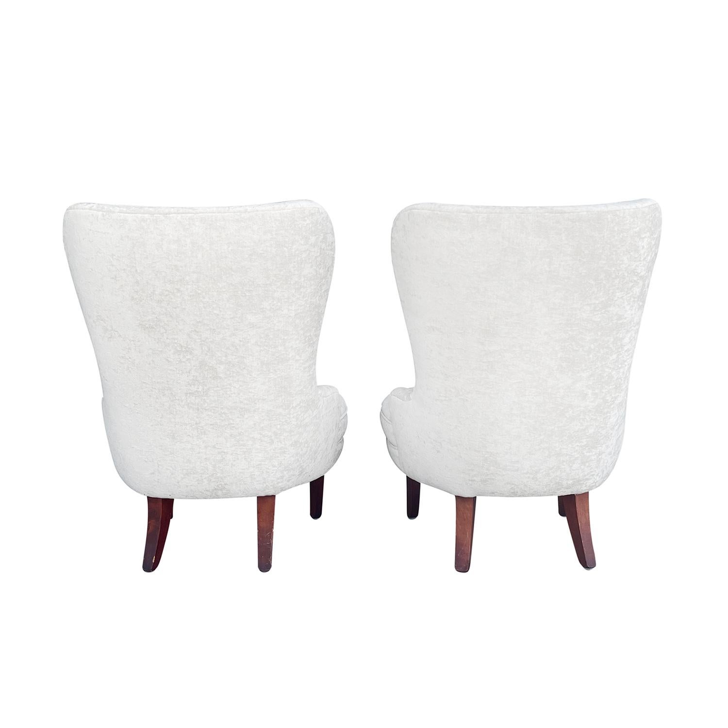 20th Century Small Swedish Pair of White-Grey Slipper Chairs by Carl Malmsten In Good Condition In West Palm Beach, FL