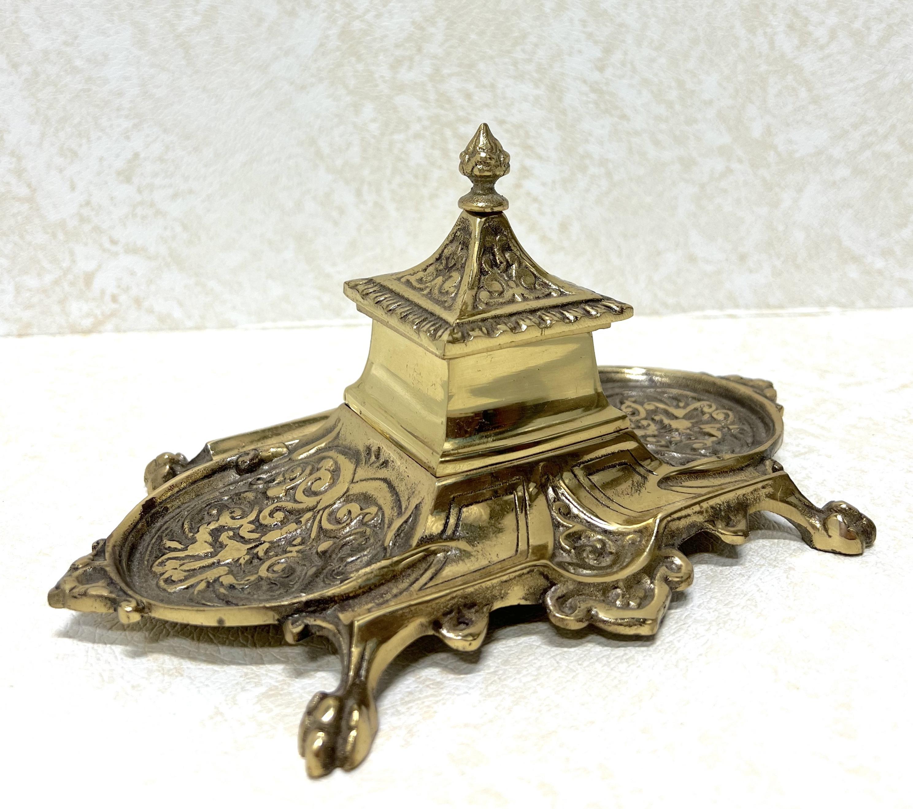 20th Century Solid Brass Japanese Pagoda Inkwell For Sale 6