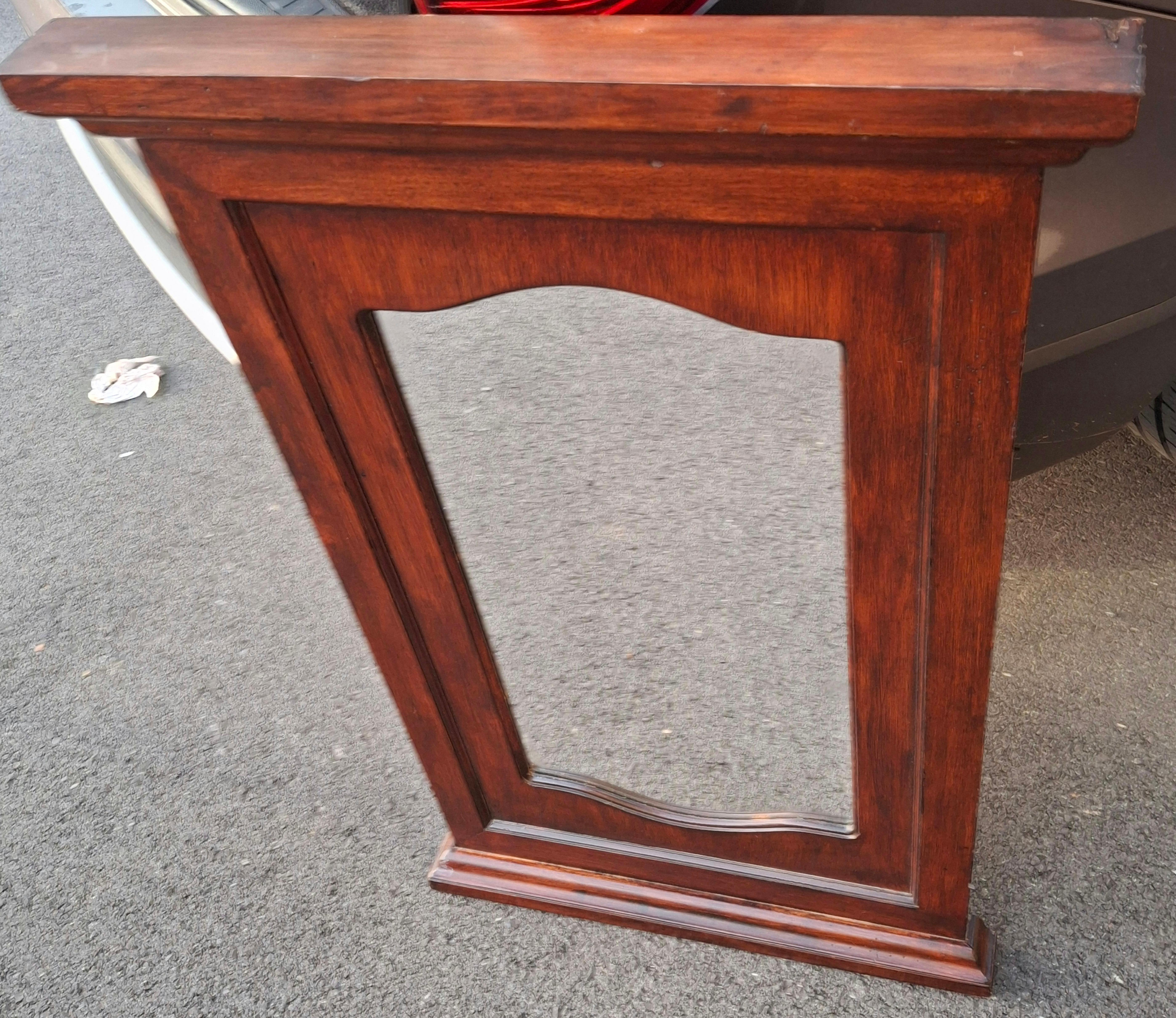 20ième siècle Miroir mural en bois de fruitier massif du 20e siècle en vente