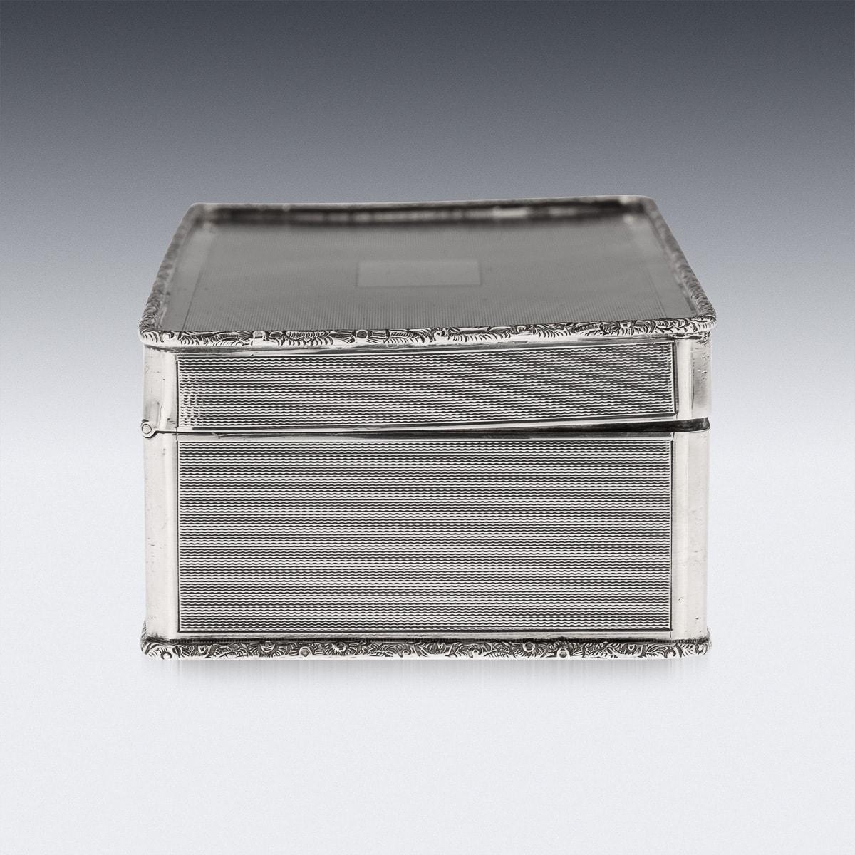 20th Century Solid Silver Cigar Box & Match Box Holder, London, c.1947 In Good Condition In Royal Tunbridge Wells, Kent