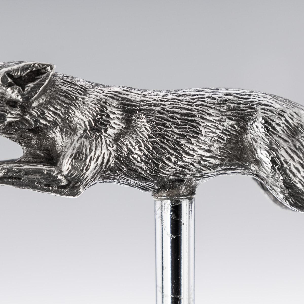 Korkenzieher aus massivem Silber des 20. Jahrhunderts in Form eines Fuchses, England, um 1976 im Zustand „Gut“ im Angebot in Royal Tunbridge Wells, Kent