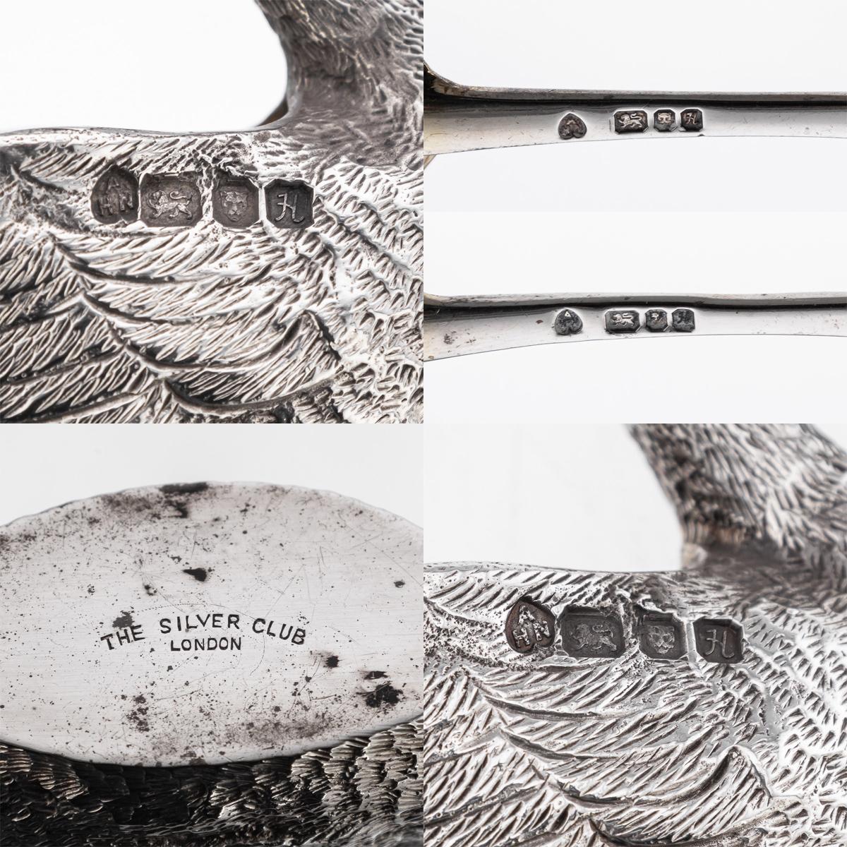 20th Century Solid Silver Pair Of Duck Shaped Salts & Spoons, London c.1982 For Sale 13