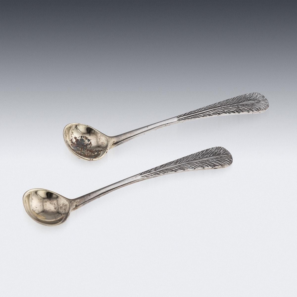 Late 20th Century 20th Century Solid Silver Pair Of Duck Shaped Salts & Spoons, London c.1982 For Sale