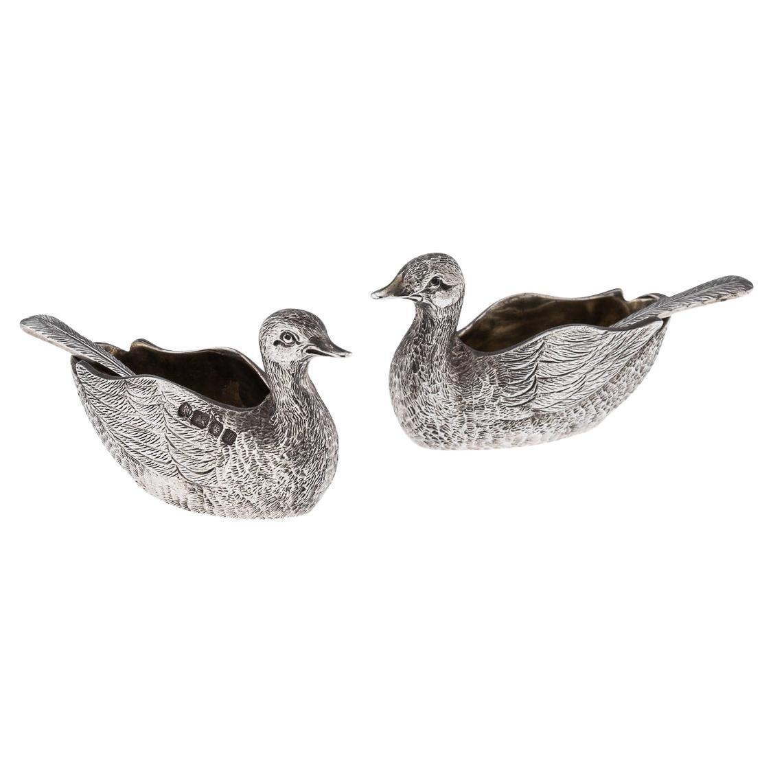 20th Century Solid Silver Pair Of Duck Shaped Salts & Spoons, London c.1982