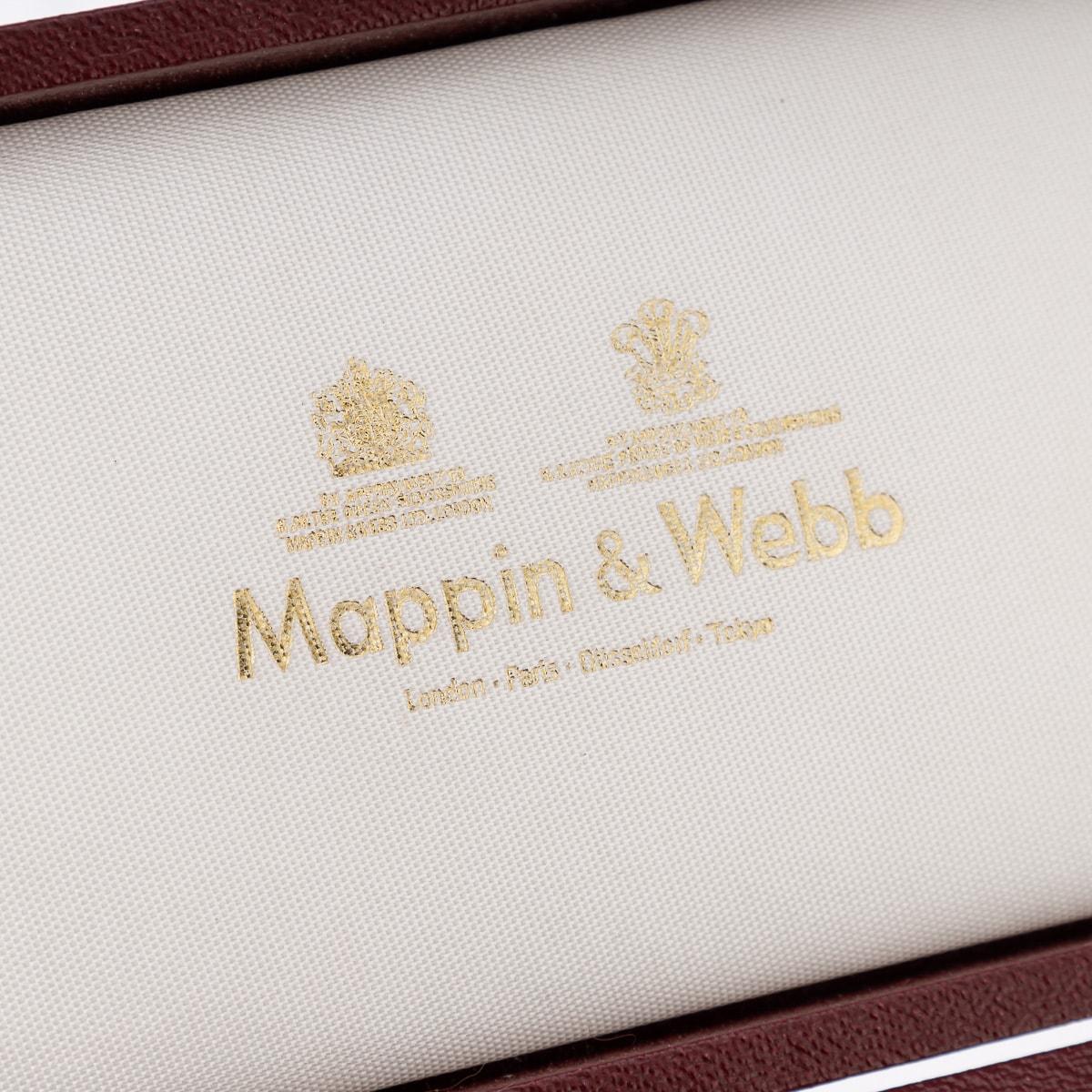 Ensemble de cinq étiquettes de carafes en argent massif du 20ème siècle, Mappin & Webb, vers 1983 en vente 2