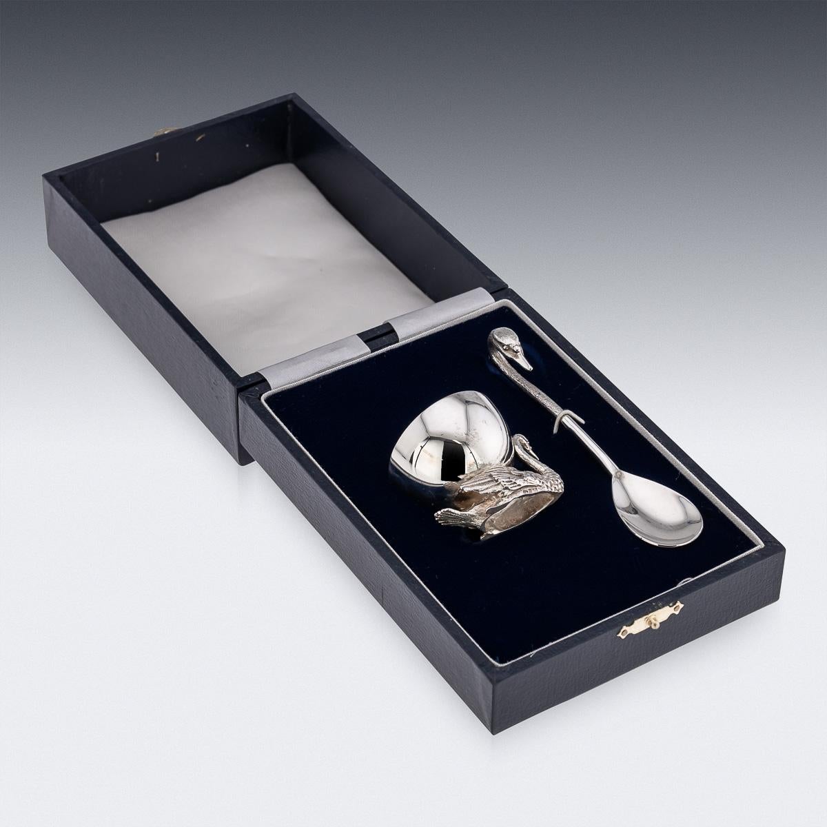 20th Century Solid Silver Swan Shaped Salt & Spoon, London, c.1992 For Sale 1