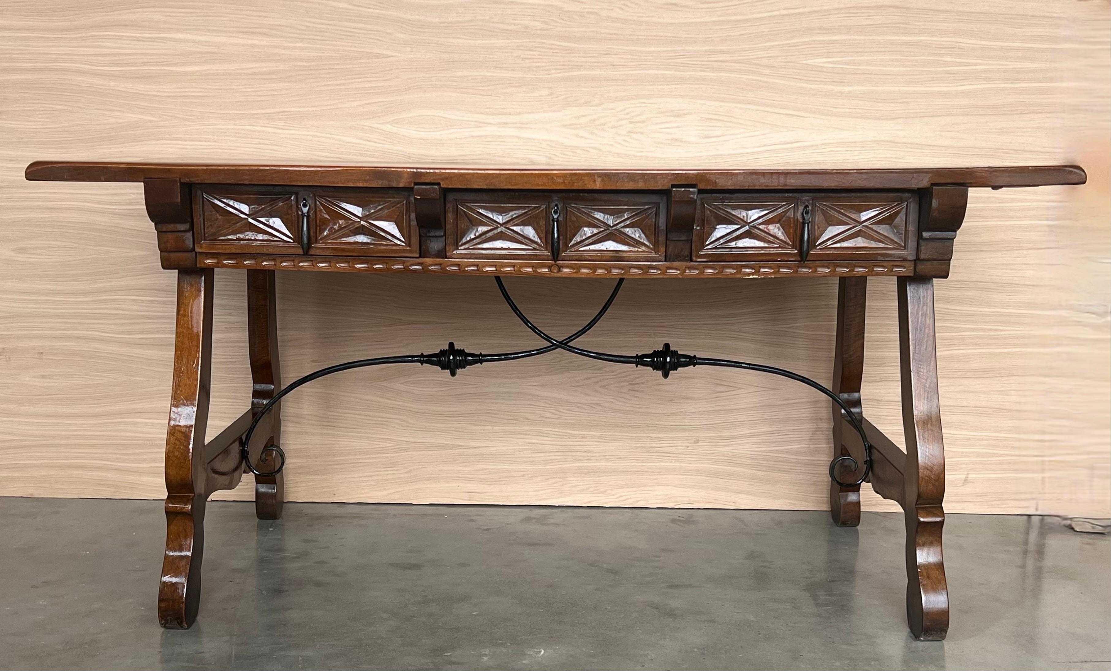 20th Century Solid Walnut Baroque Lyre-Leg Trestle Refectory Desk Writing Table In Good Condition For Sale In Miami, FL