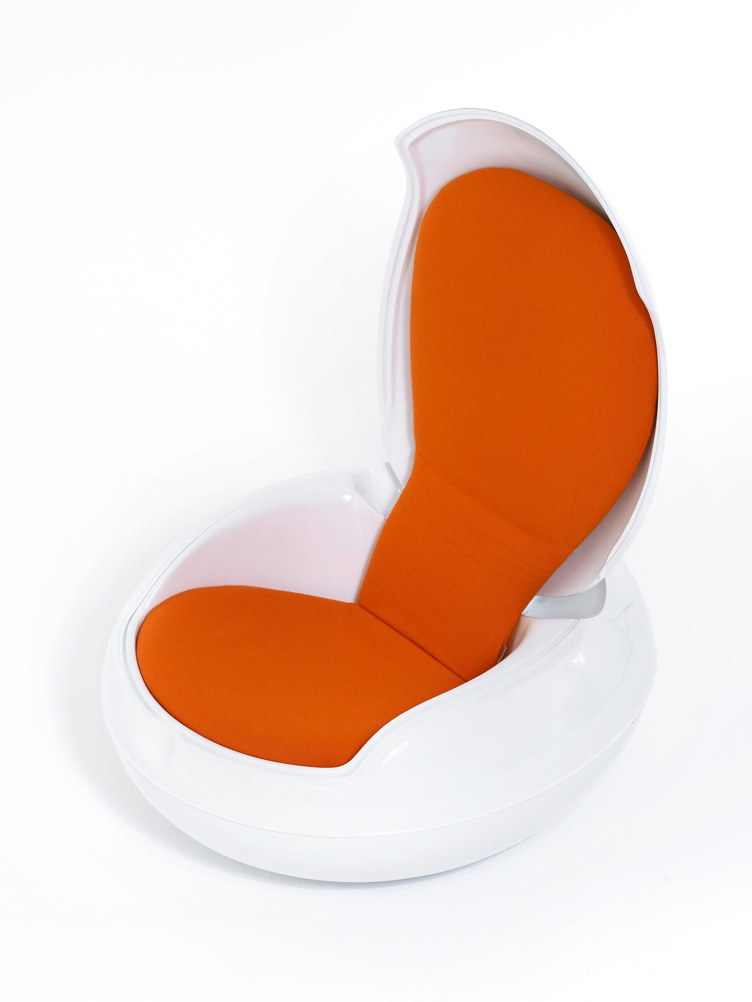 space age egg chair