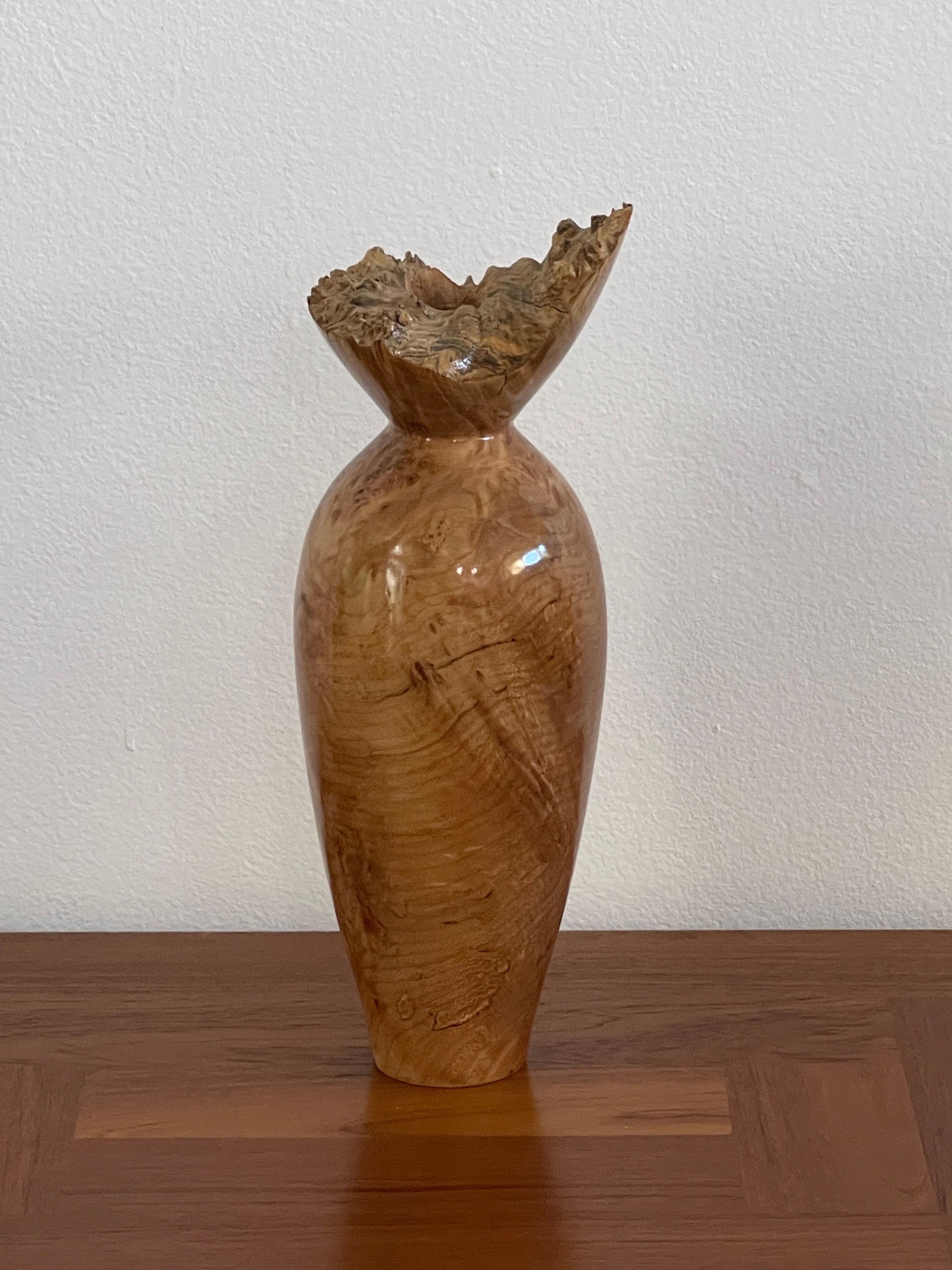 20th Century Spalted Maple Burlwood Vase by John Mascoll For Sale 10