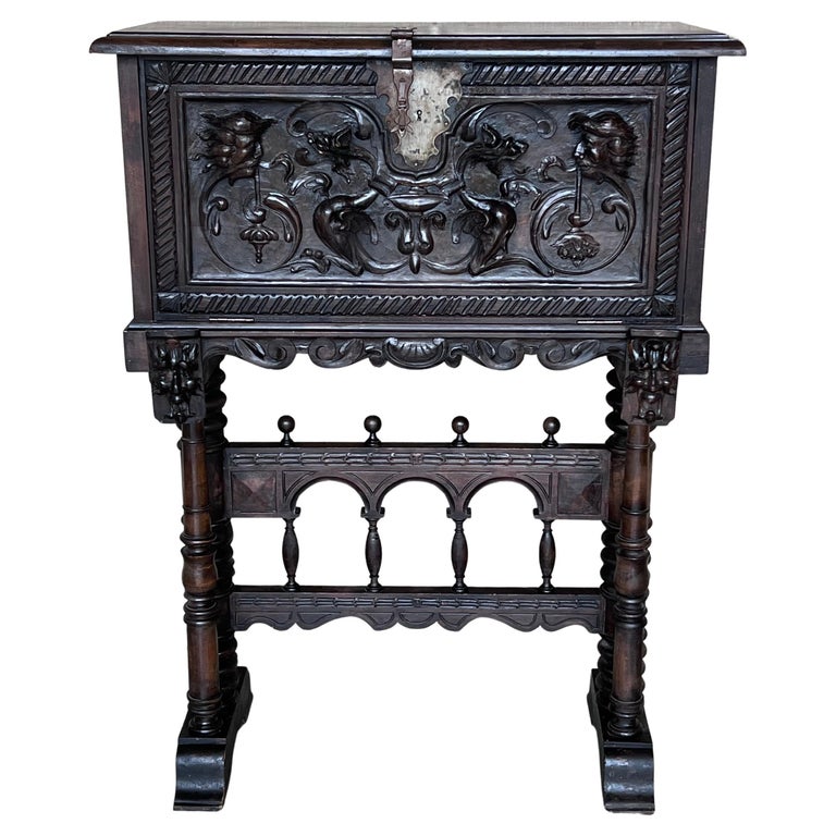 Grand Centre De Table. Argent Cincé. Poinçonné.style Baroque. Espagne