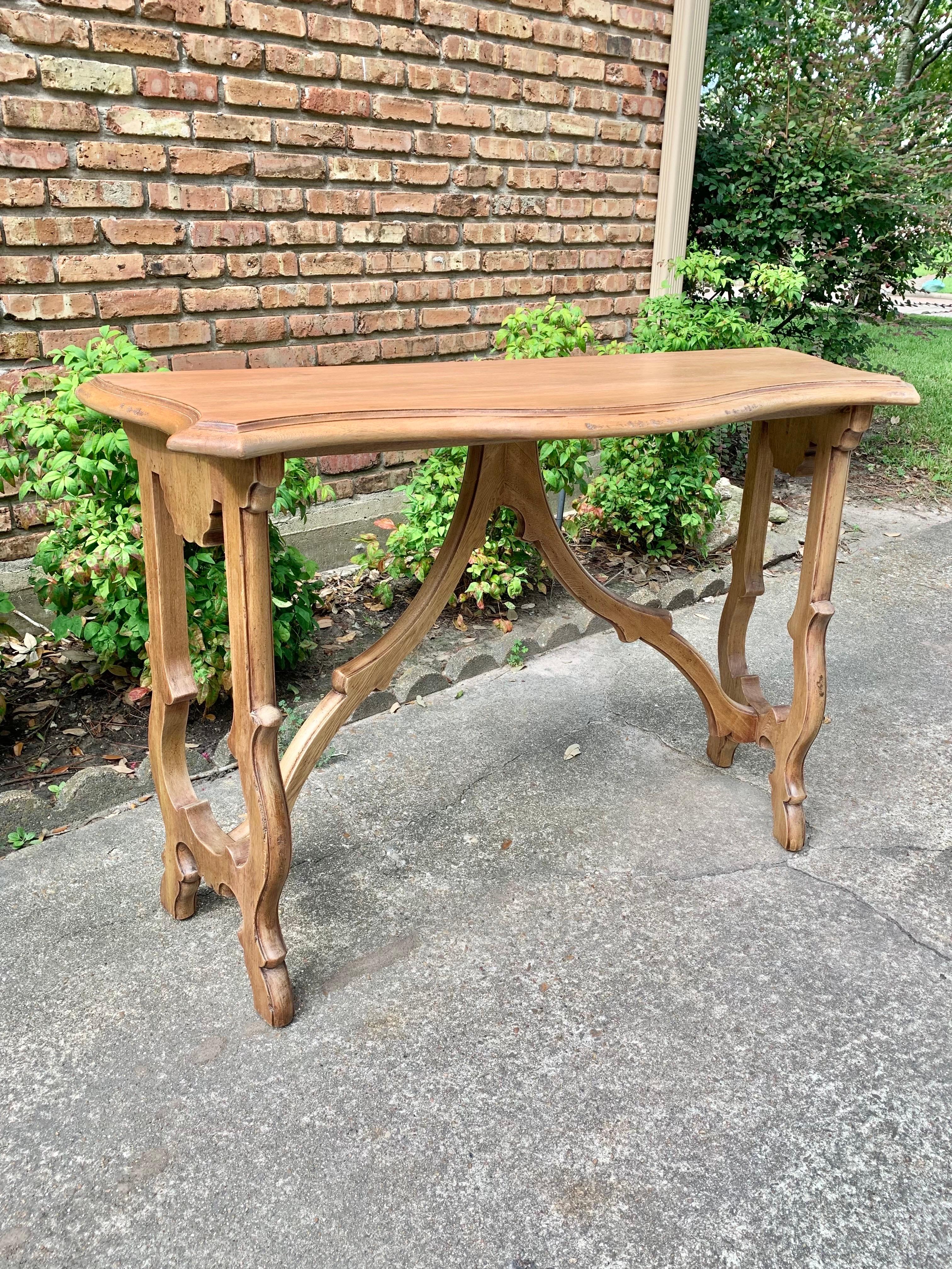 20th Century Spanish Baroque Style Oak Console Table 10