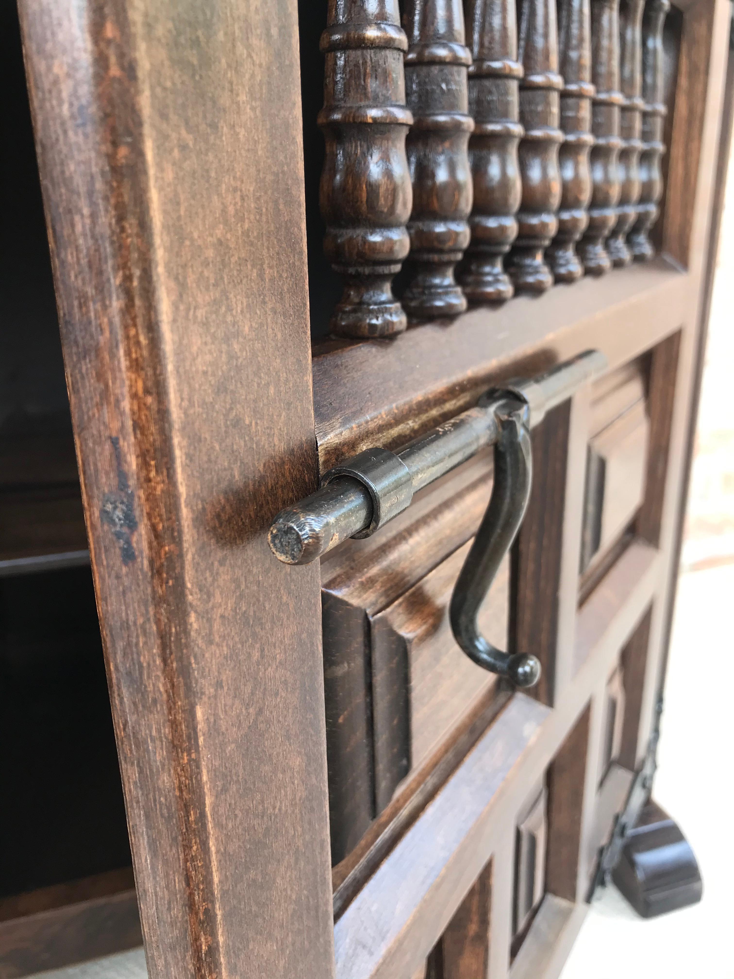 20th Century Spanish Carved Dark Walnut Tuscan Two Drawers Credenza or Buffet 6