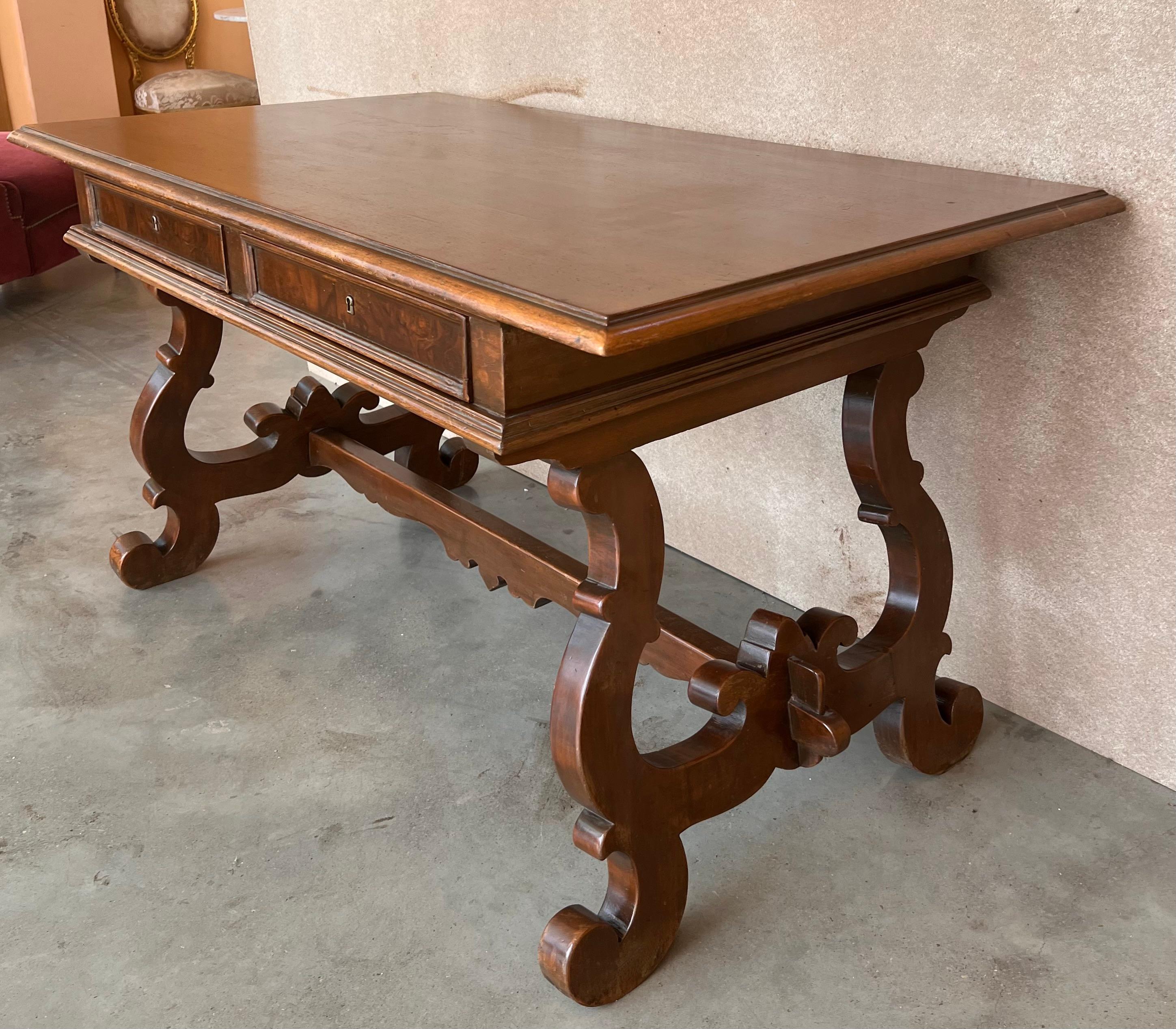 20th Century Spanish Carved Walnut House Desk with Lyre Legs In Good Condition For Sale In Miami, FL
