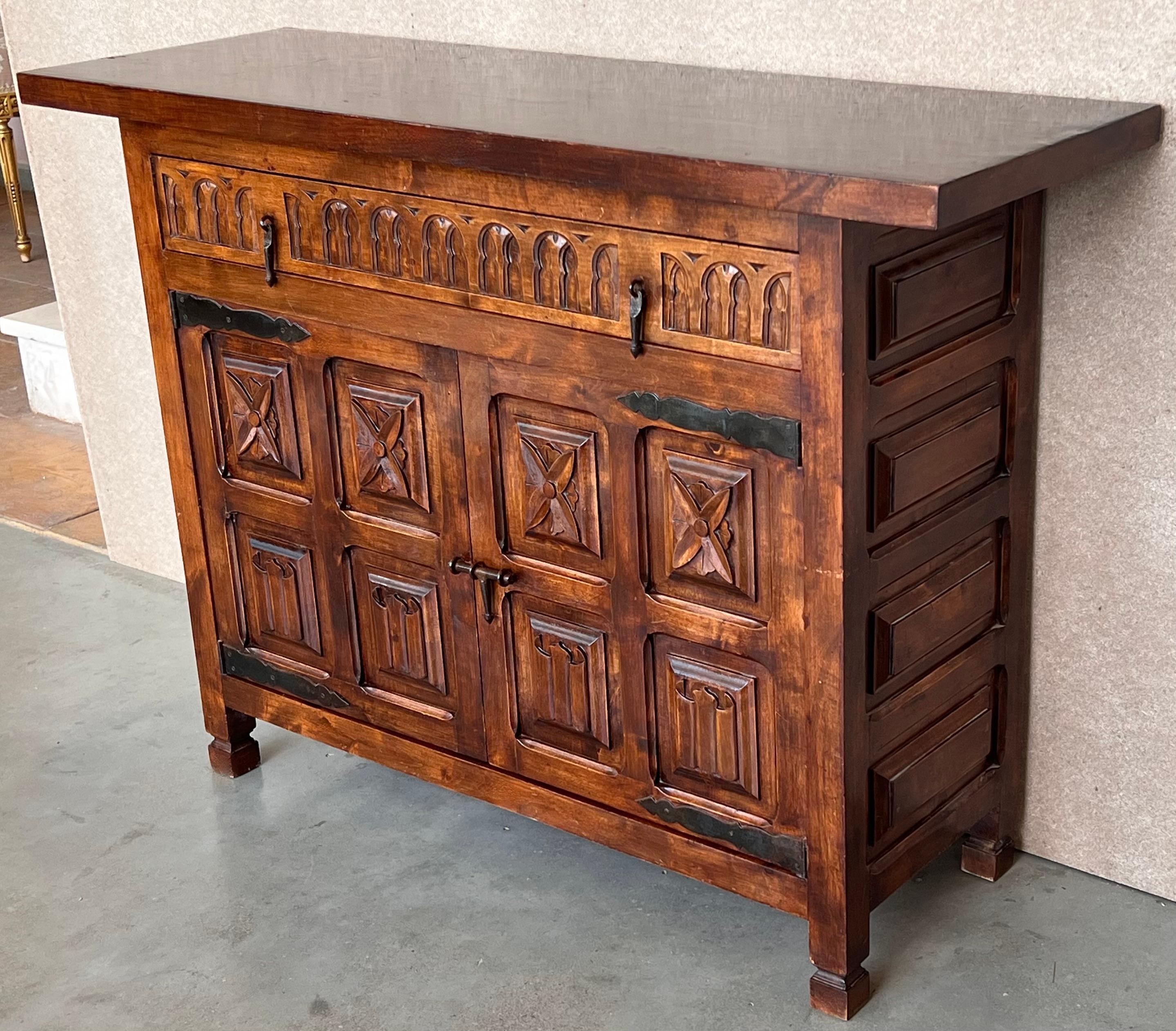 Iron 20th Century Spanish Carved Walnut Tuscan Credenza or Buffet with One-Drawer For Sale