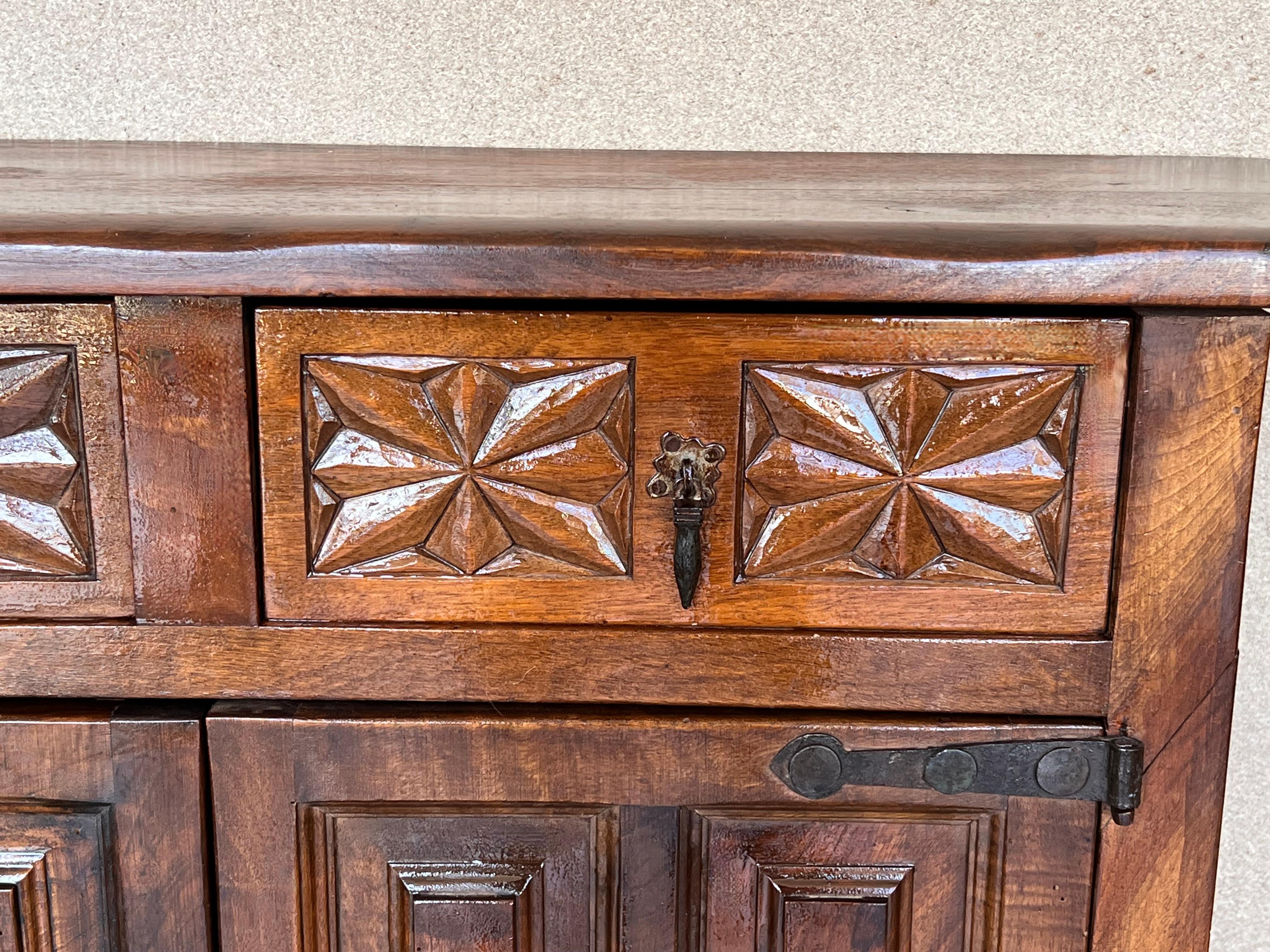 20th Century Spanish Carved Walnut Tuscan Credenza or Buffet with Two Drawers 3