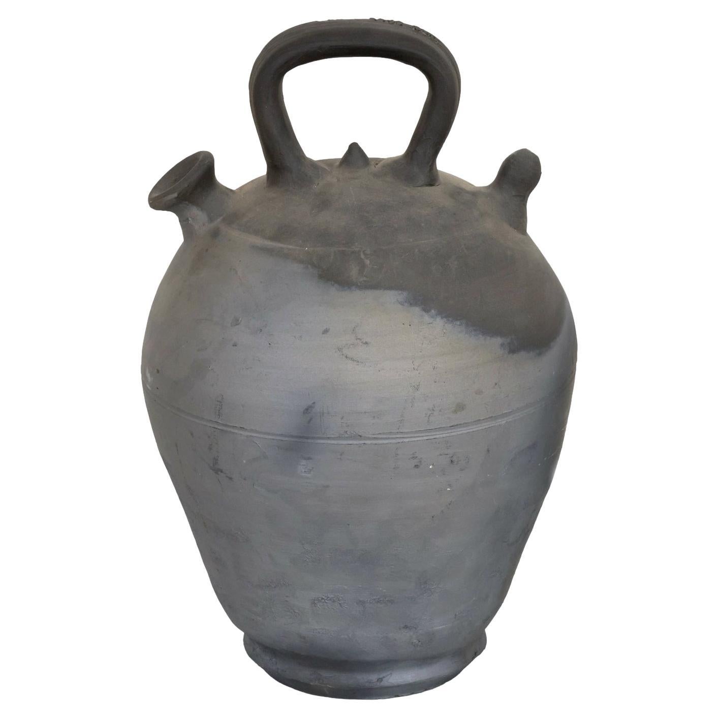 20th Century Spanish Catalan Black Clay Botijo or Water Jug from Verdu, Signed For Sale