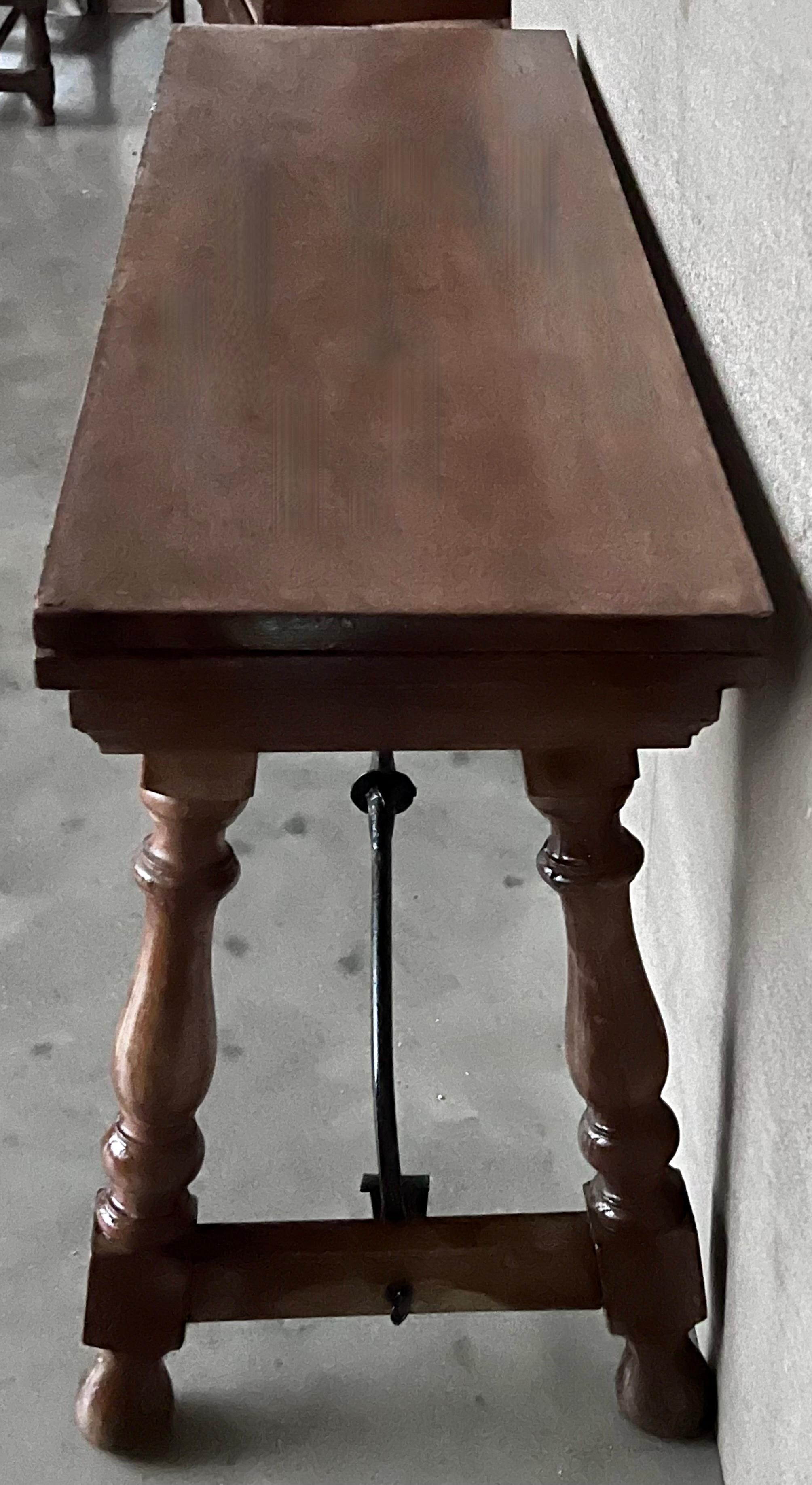 20th Century Spanish Console Fold Out Farm Table with Iron Stretcher For Sale 3