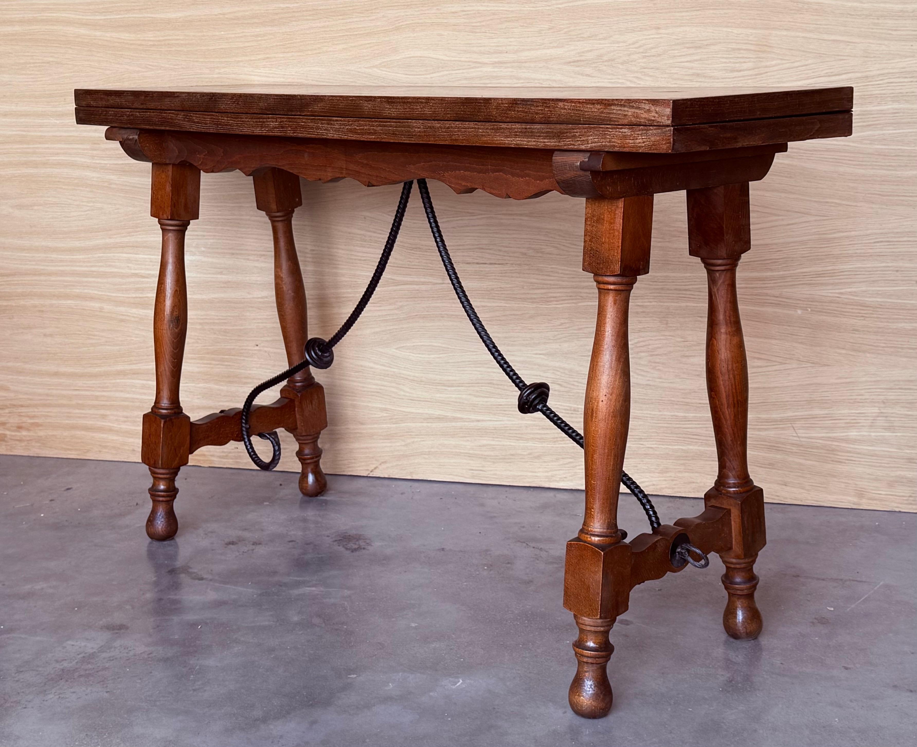 20th Century Spanish Console Fold Out Farm Table with Wood Stretcher For Sale 5