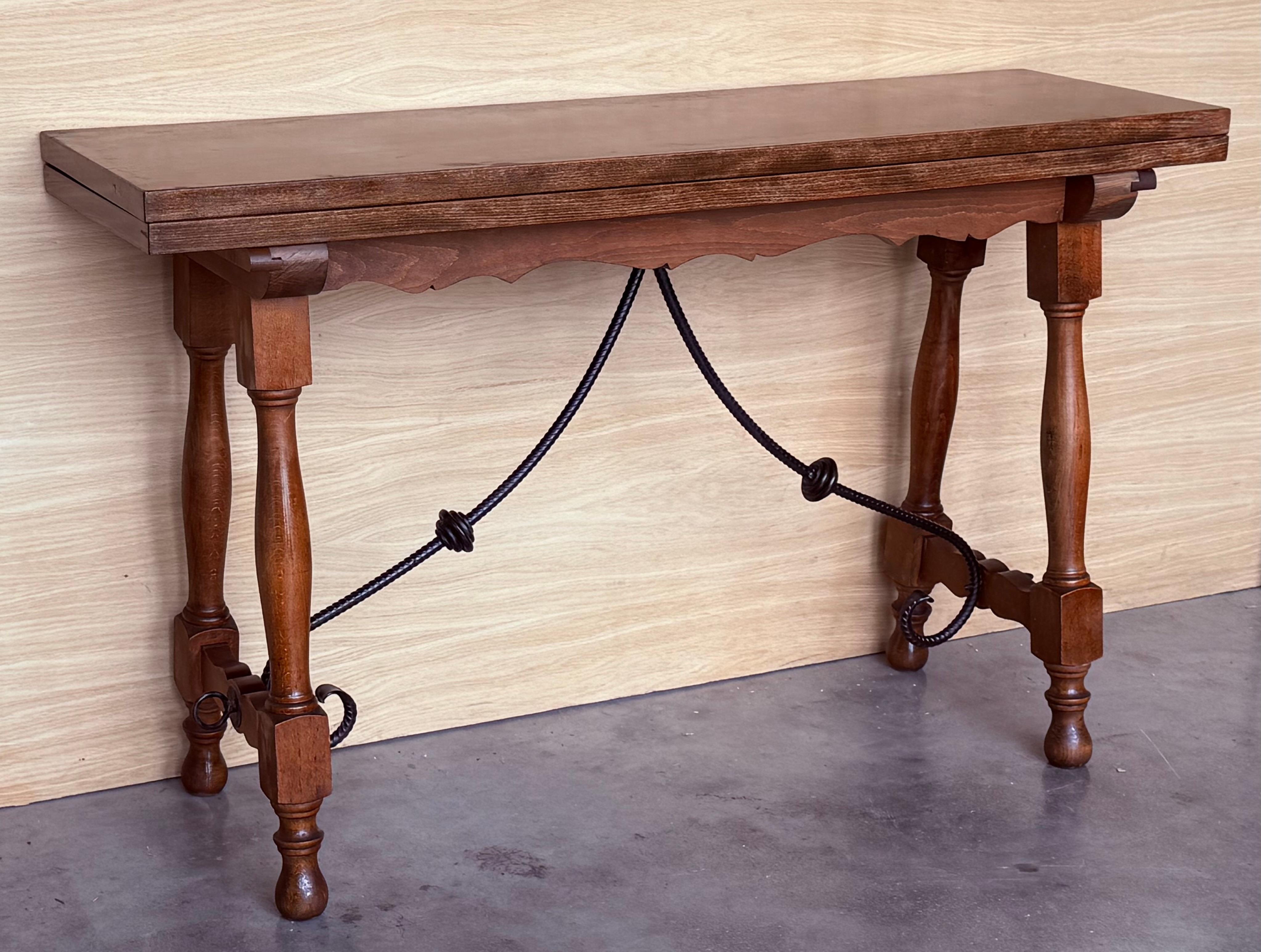 20th Century Spanish Console Fold Out Farm Table with Wood Stretcher In Good Condition For Sale In Miami, FL