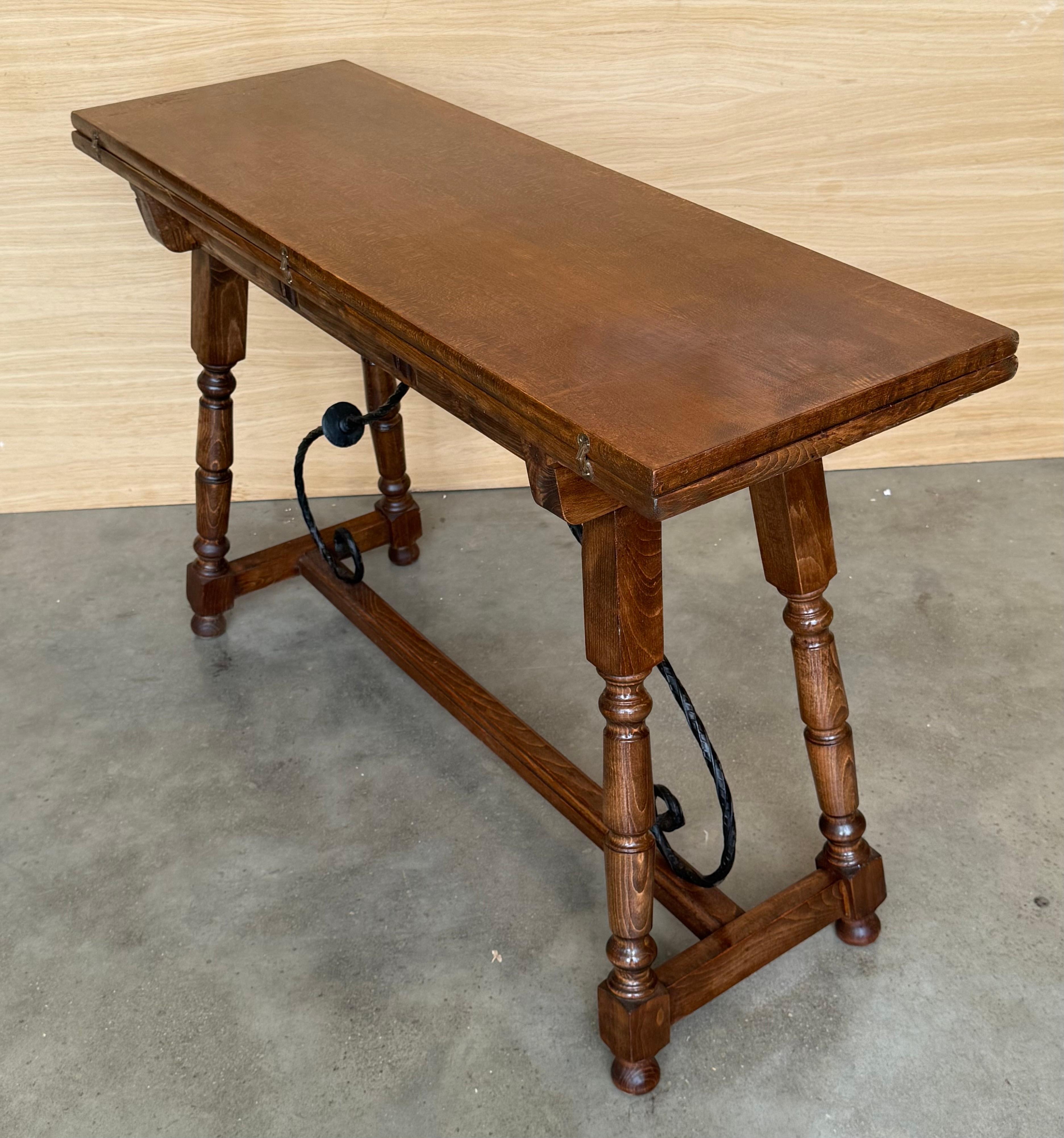 20th Century Spanish Console Fold Out Farm Table with Wood Stretcher For Sale 2