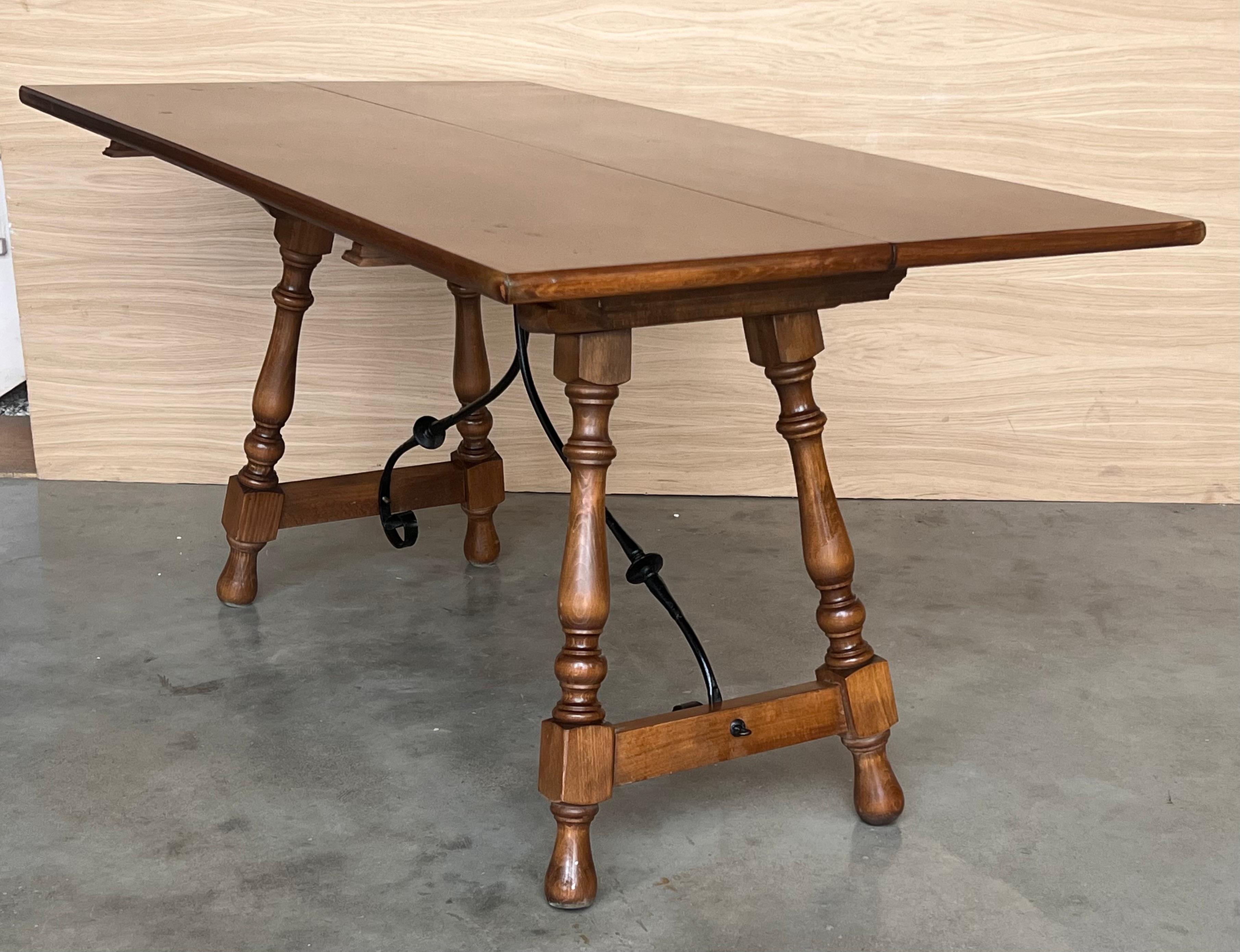 20th Century Spanish Console Fold Out Table with Iron Stretcher  For Sale 2