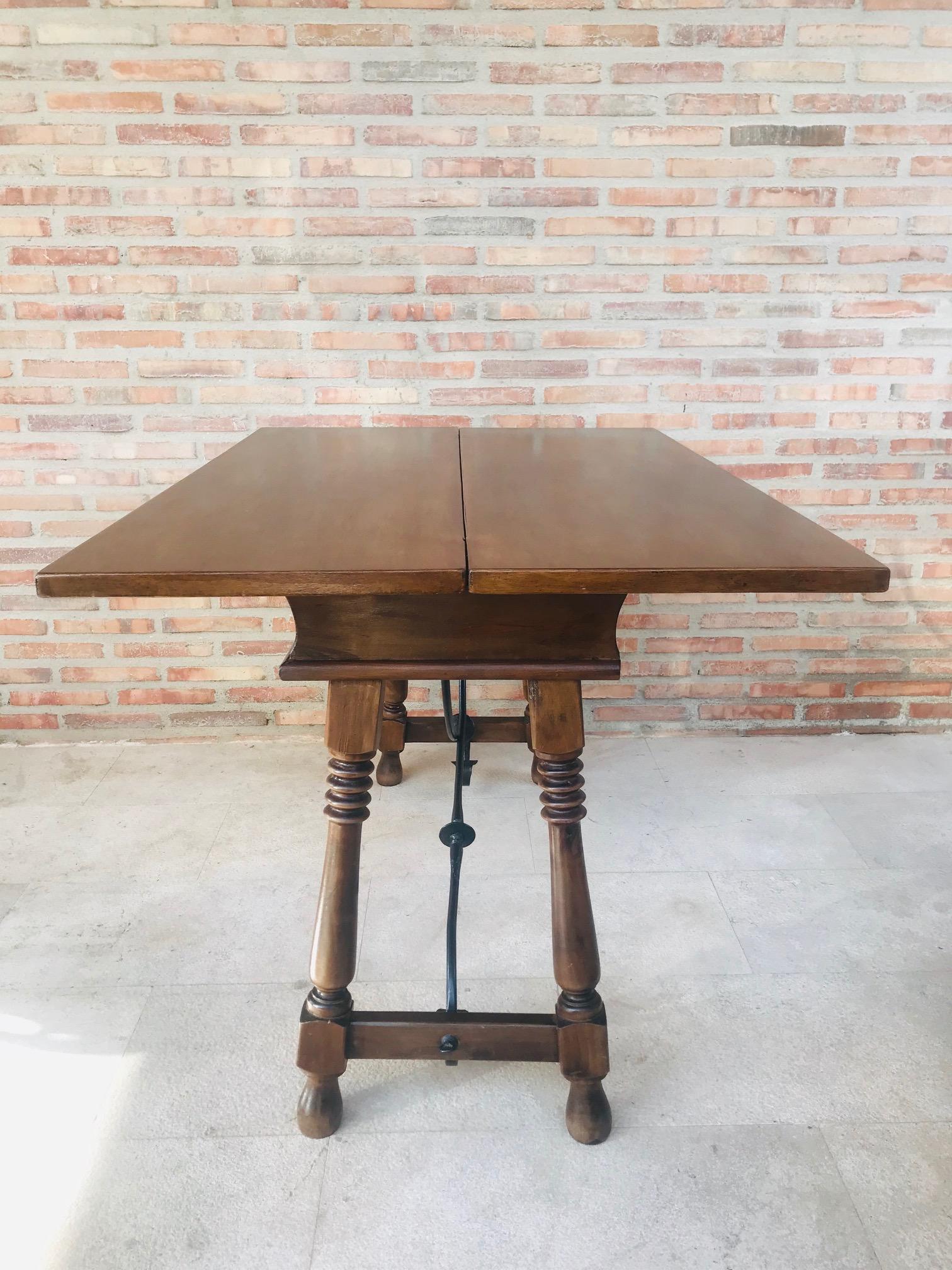 20th Century Spanish Console Fold Out Table with Iron Stretcher and Two Drawers In Good Condition For Sale In Miami, FL