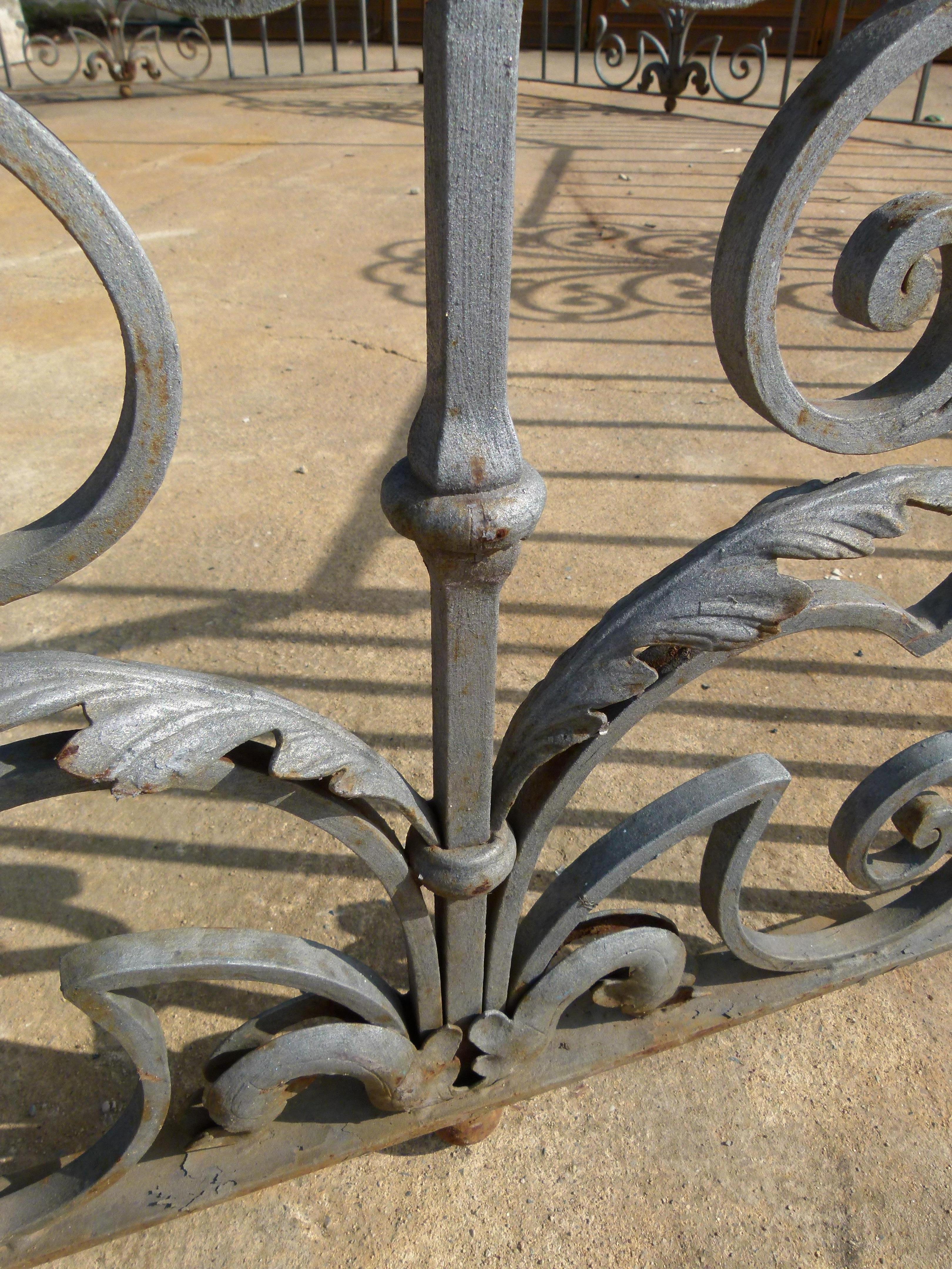 Large 20th Century  hexagonal Spanish Iron Pergola  For Sale 1