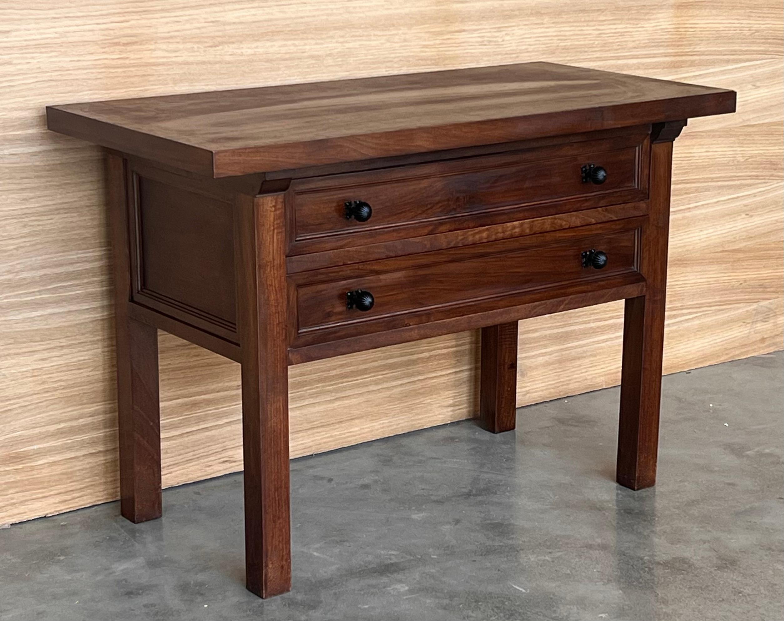 20th Century Spanish Nightstand or Side Table with Two Drawers and Iron Hardware In Good Condition For Sale In Miami, FL