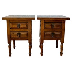 Tables de nuit espagnoles du 20e siècle avec deux tiroirs et quincaillerie en fer, années 1950, ensemble