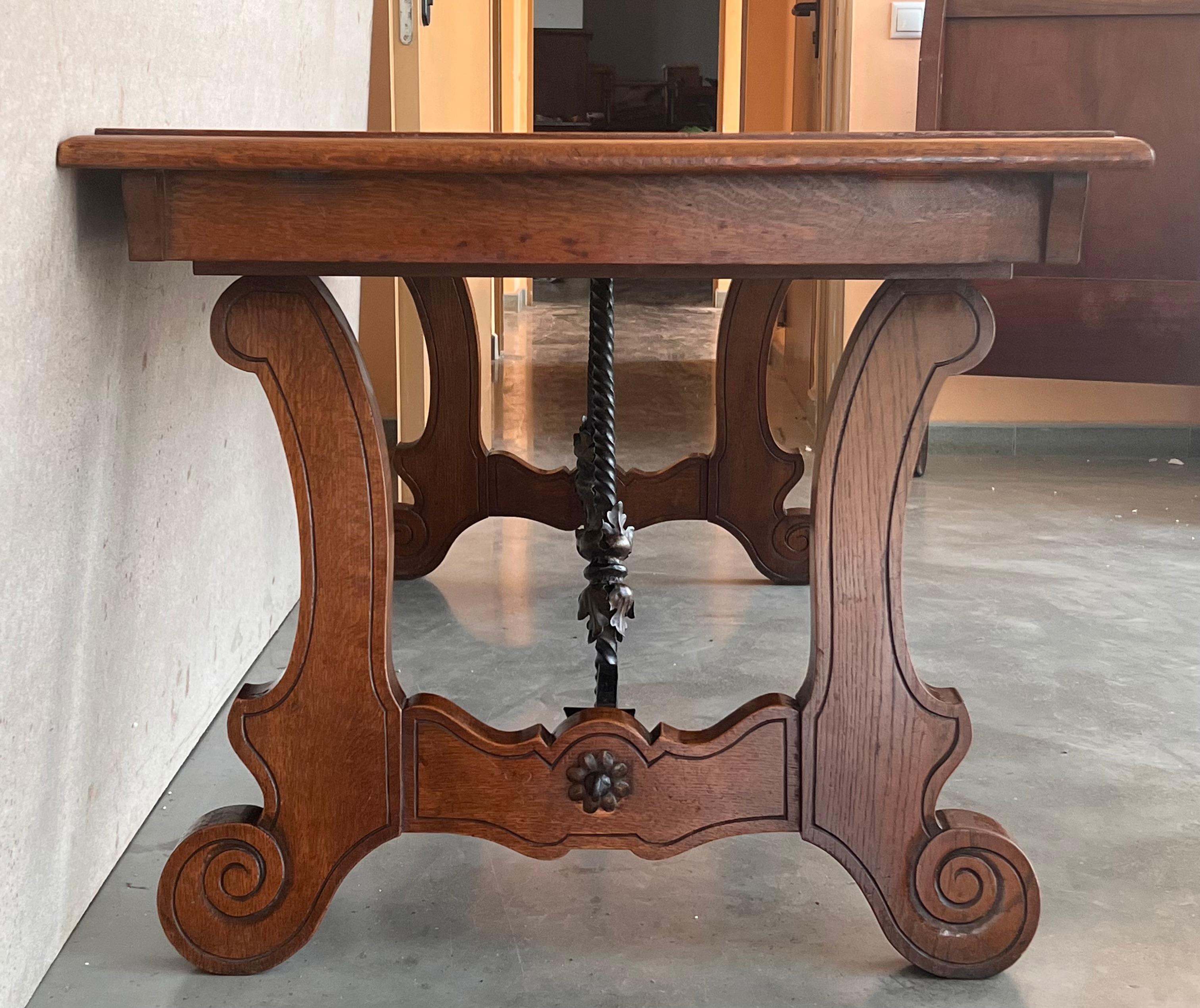 20th Century Spanish Oak Lyre Legs Trestle Dining Farm Table For Sale 4