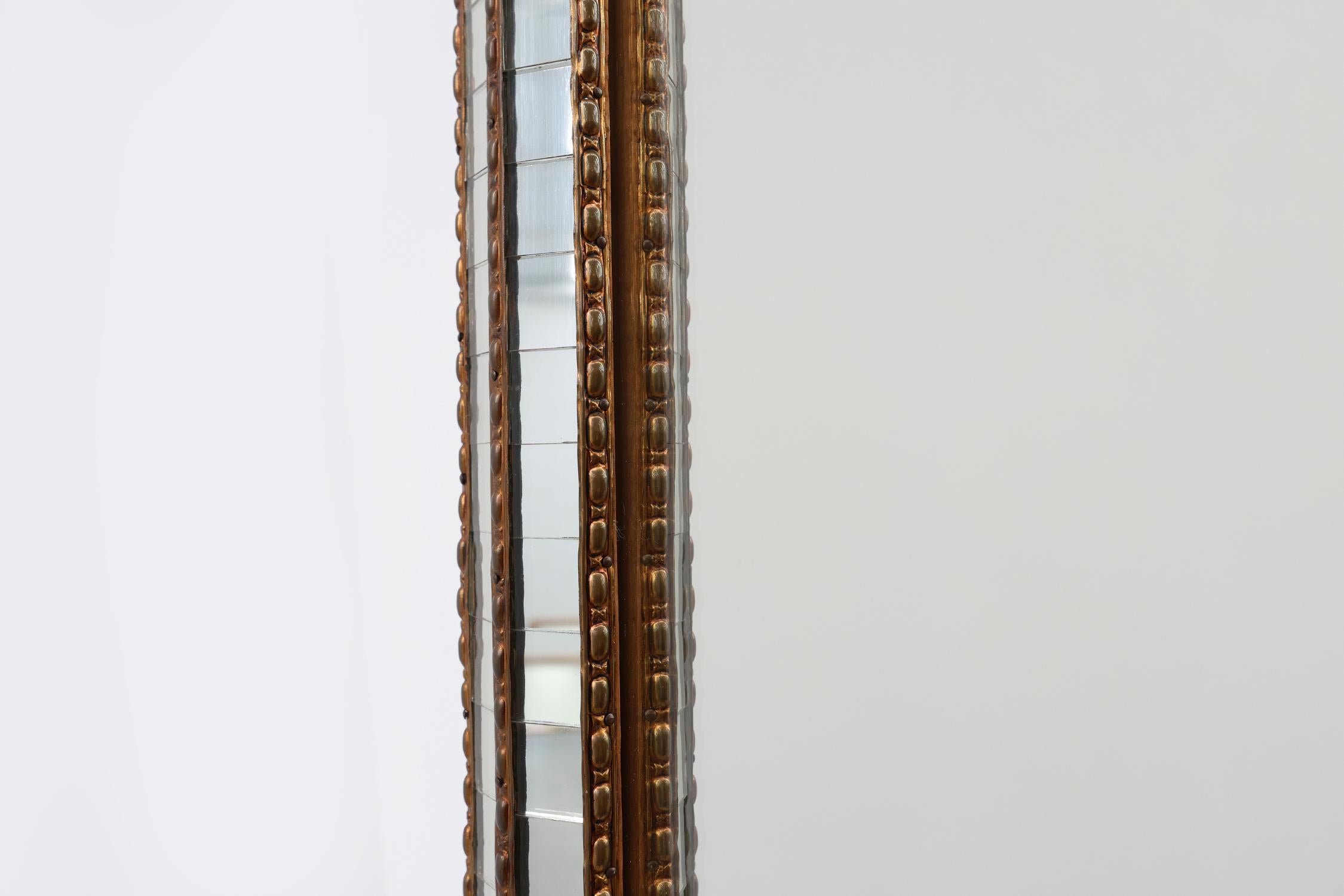Siglo XX Espejo español trapezoidal de mosaico veneciano con detalles de latón en Bueno estado para la venta en Meulebeke, BE