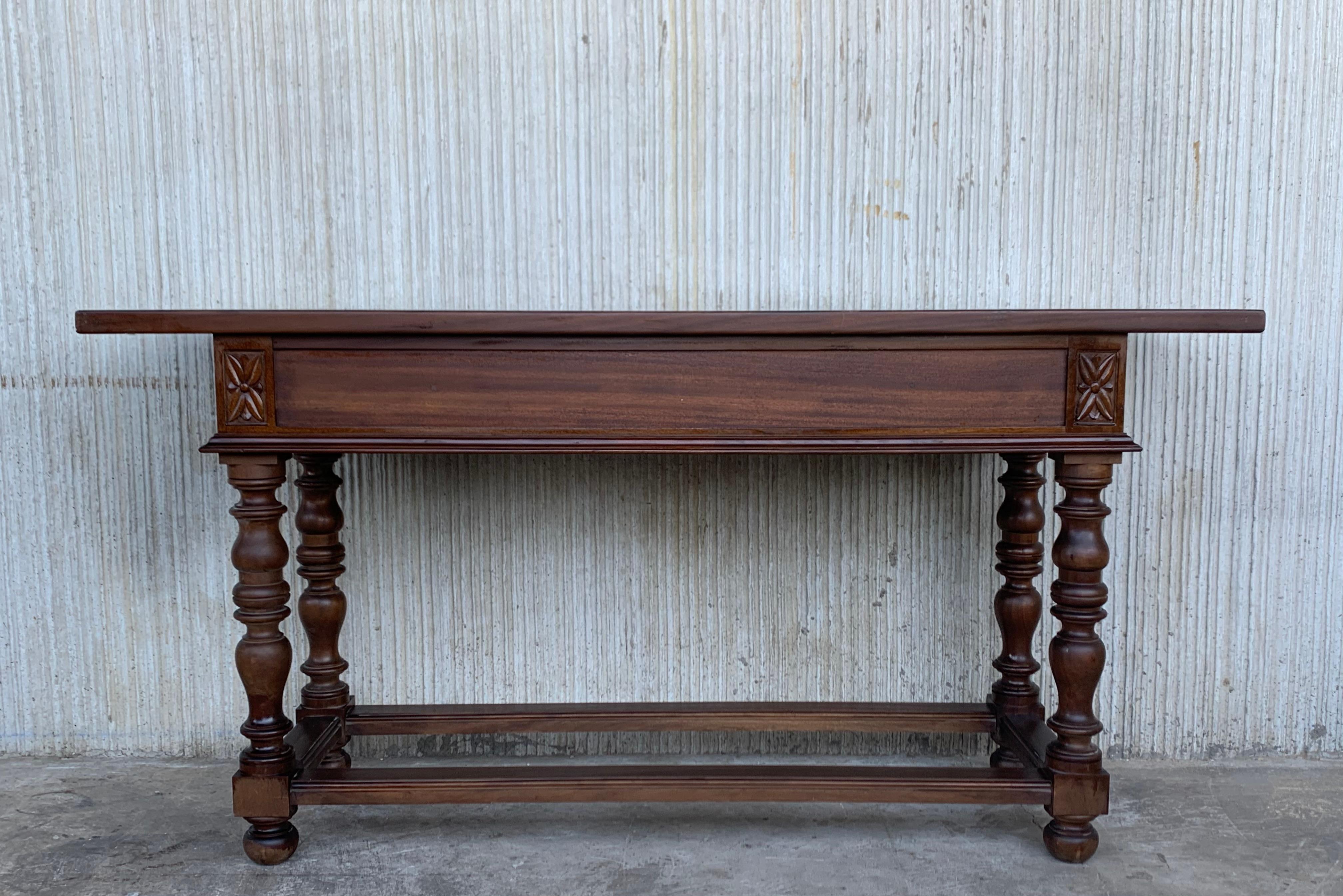 20th Century Spanish Tuscan Console Table with Two Drawers and Turned Legs 8