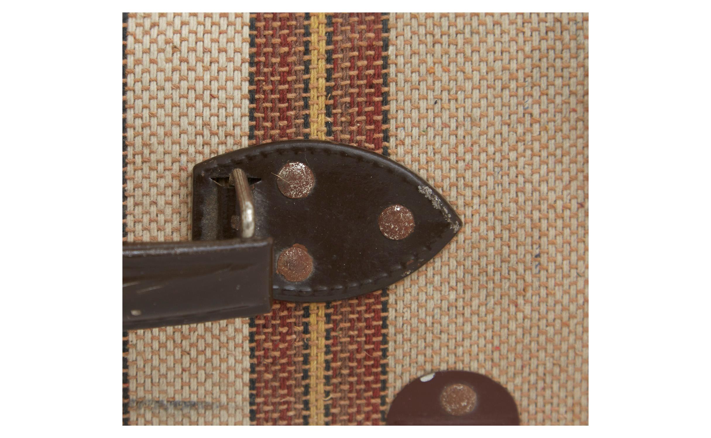 20th Century Spanish Tweed Suitcase with Leather Corners 2