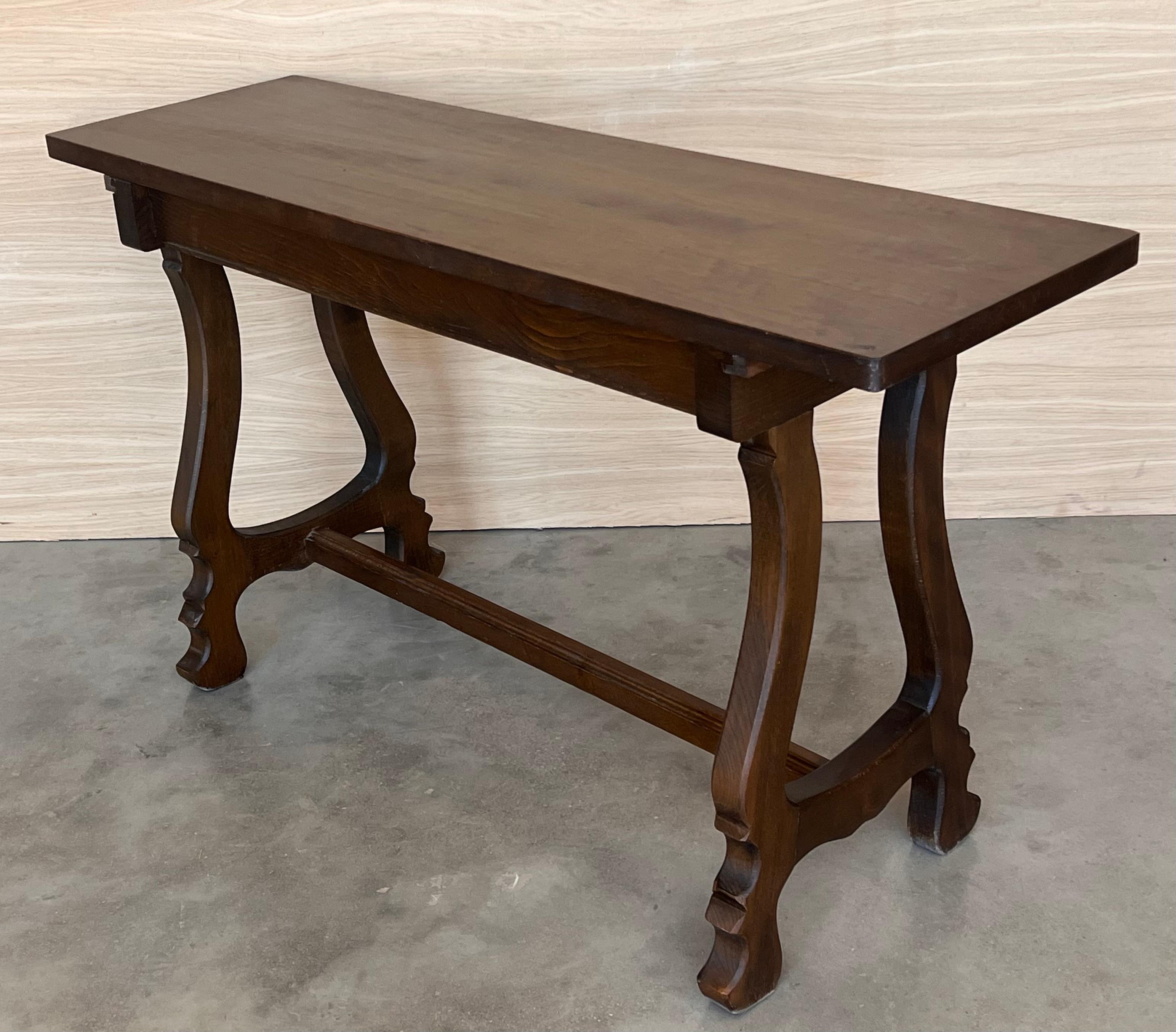20th Century Spanish Walnut Console  Farm Table with Wood Stretcher For Sale 4