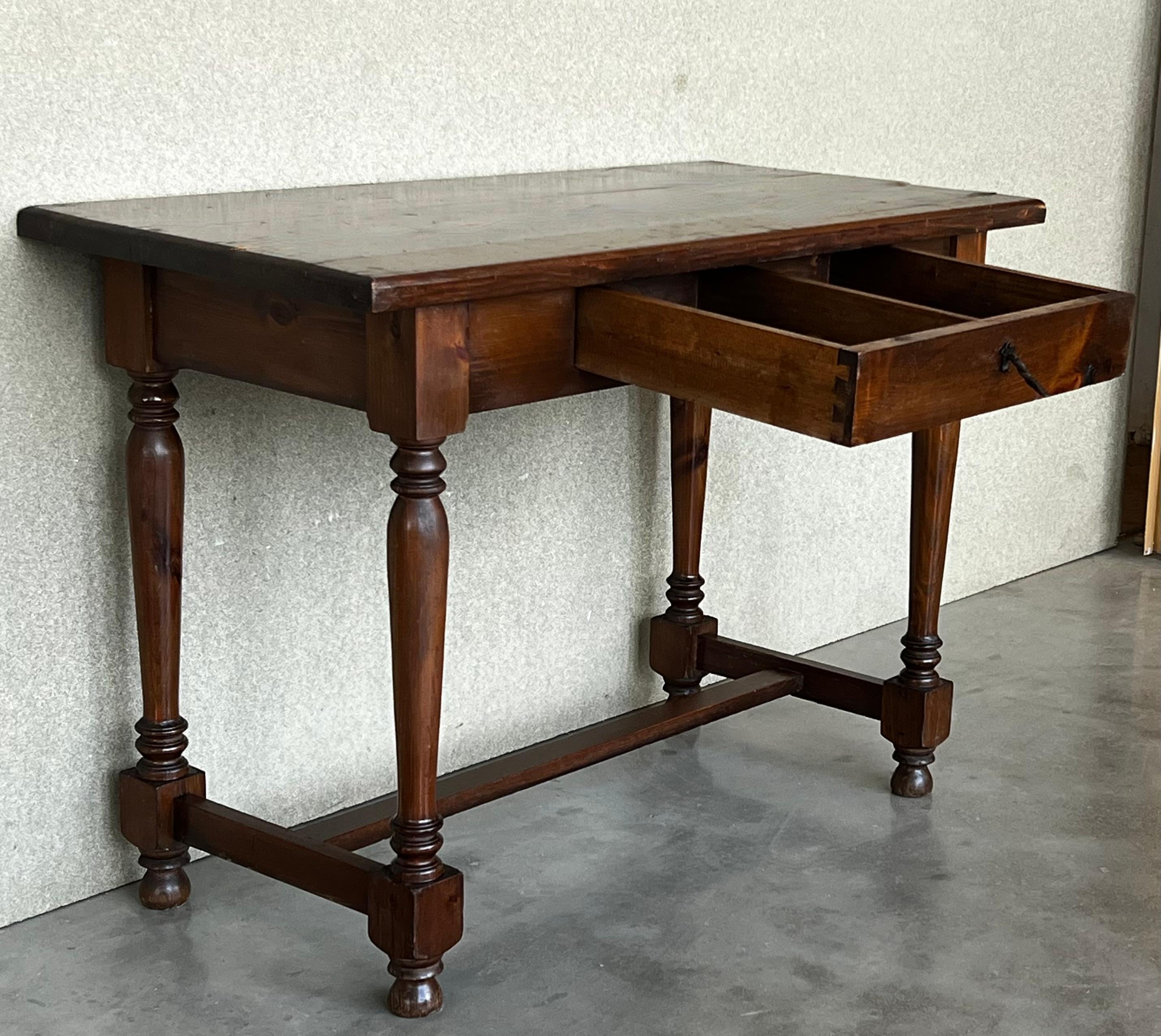 20th Century Spanish Walnut Side Table or Console Table with Drawer 3