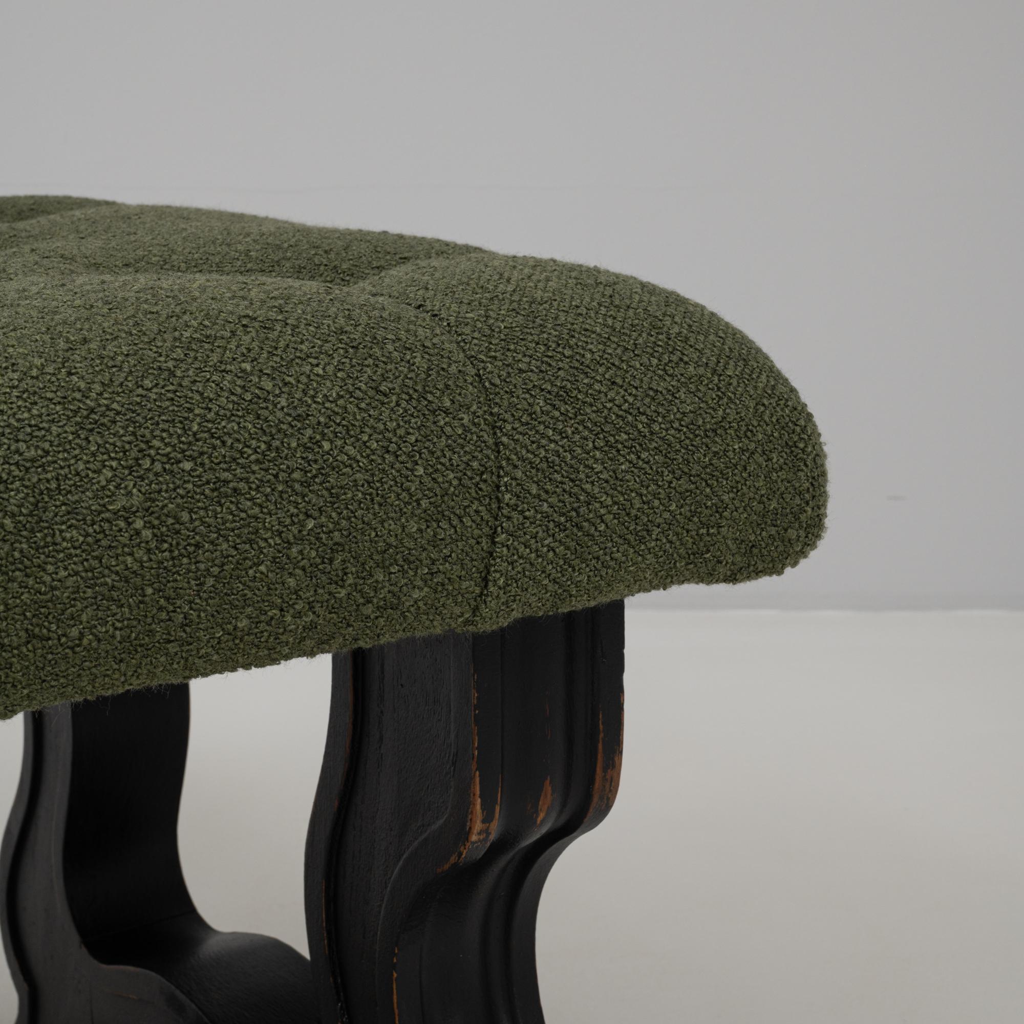 Banc espagnol du 20e siècle en bois et métal avec assise tapissée en vente 3