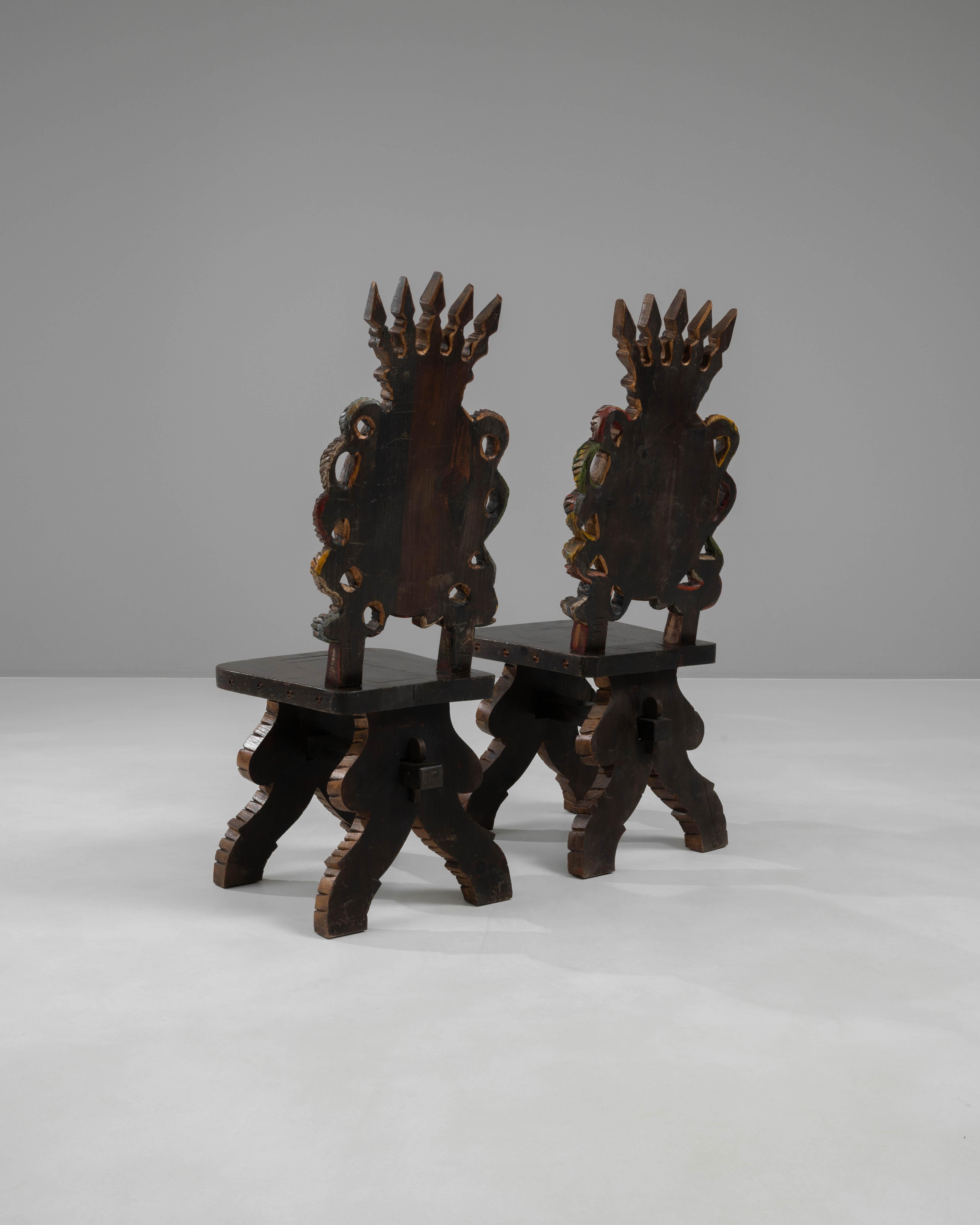 20th Century Spanish Wooden Chairs, a Pair For Sale 3