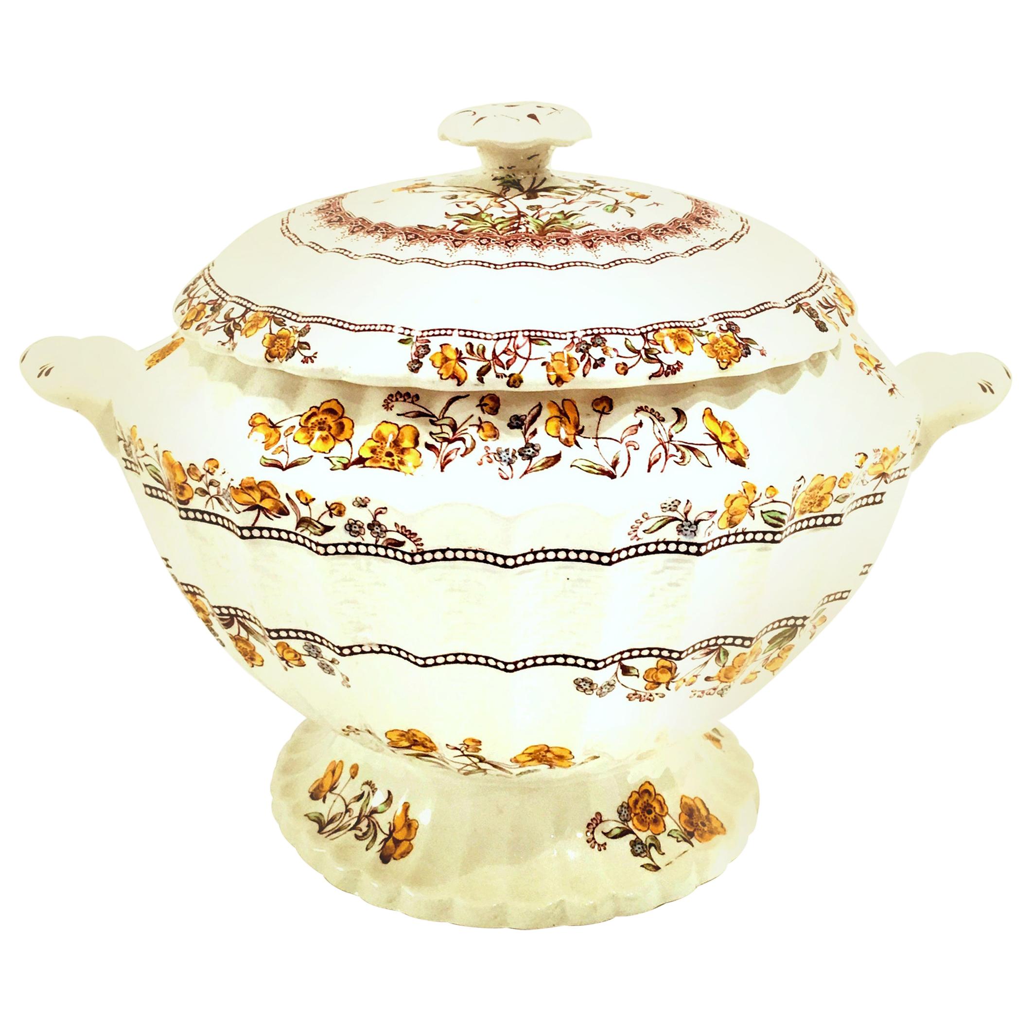 20th Century Spode England Large "Buttercup" Lidded Soup Tureen For Sale