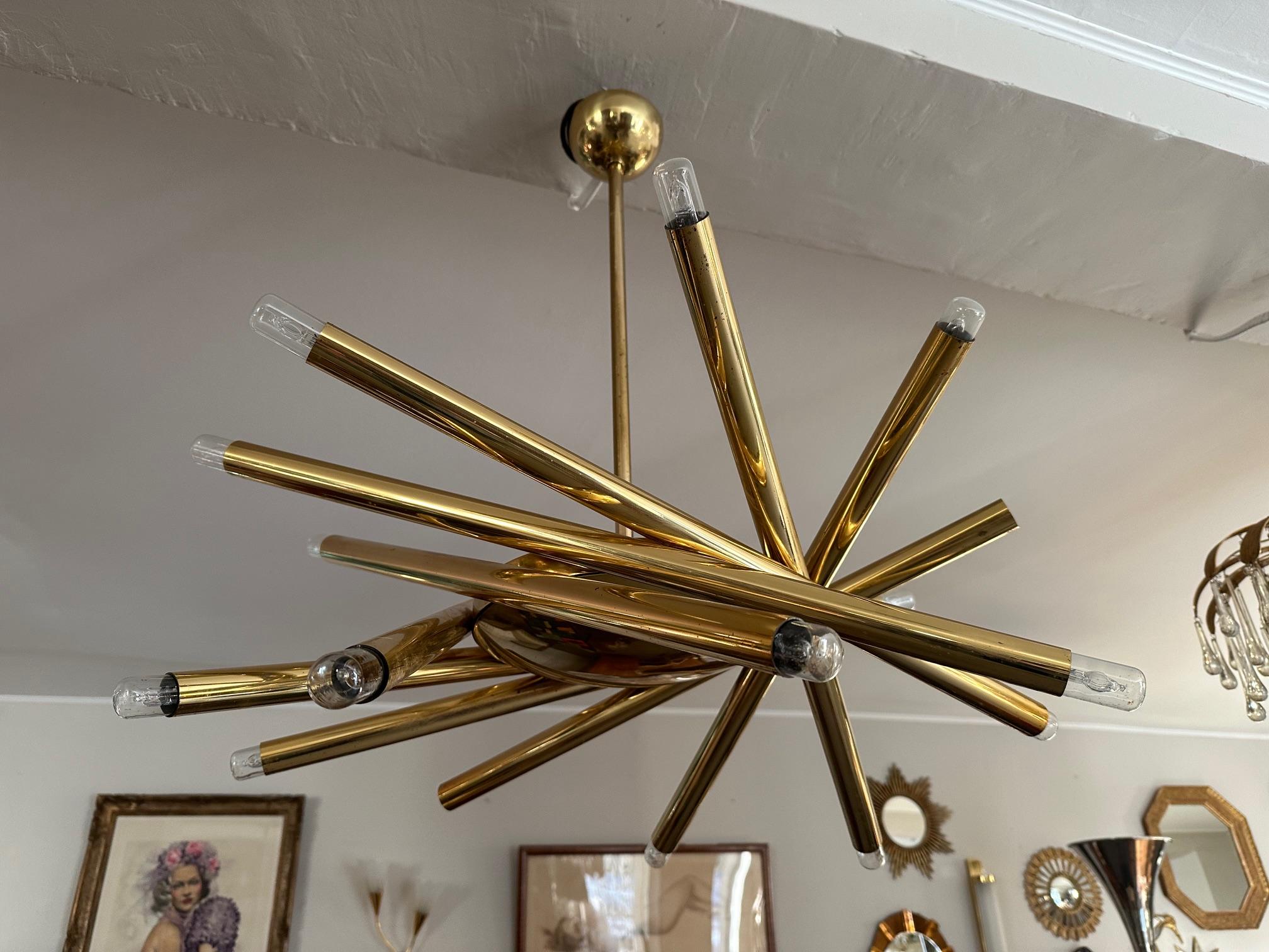 Italian 20th century Sputnik Brass Changelier by Stilnovo, 1960s For Sale